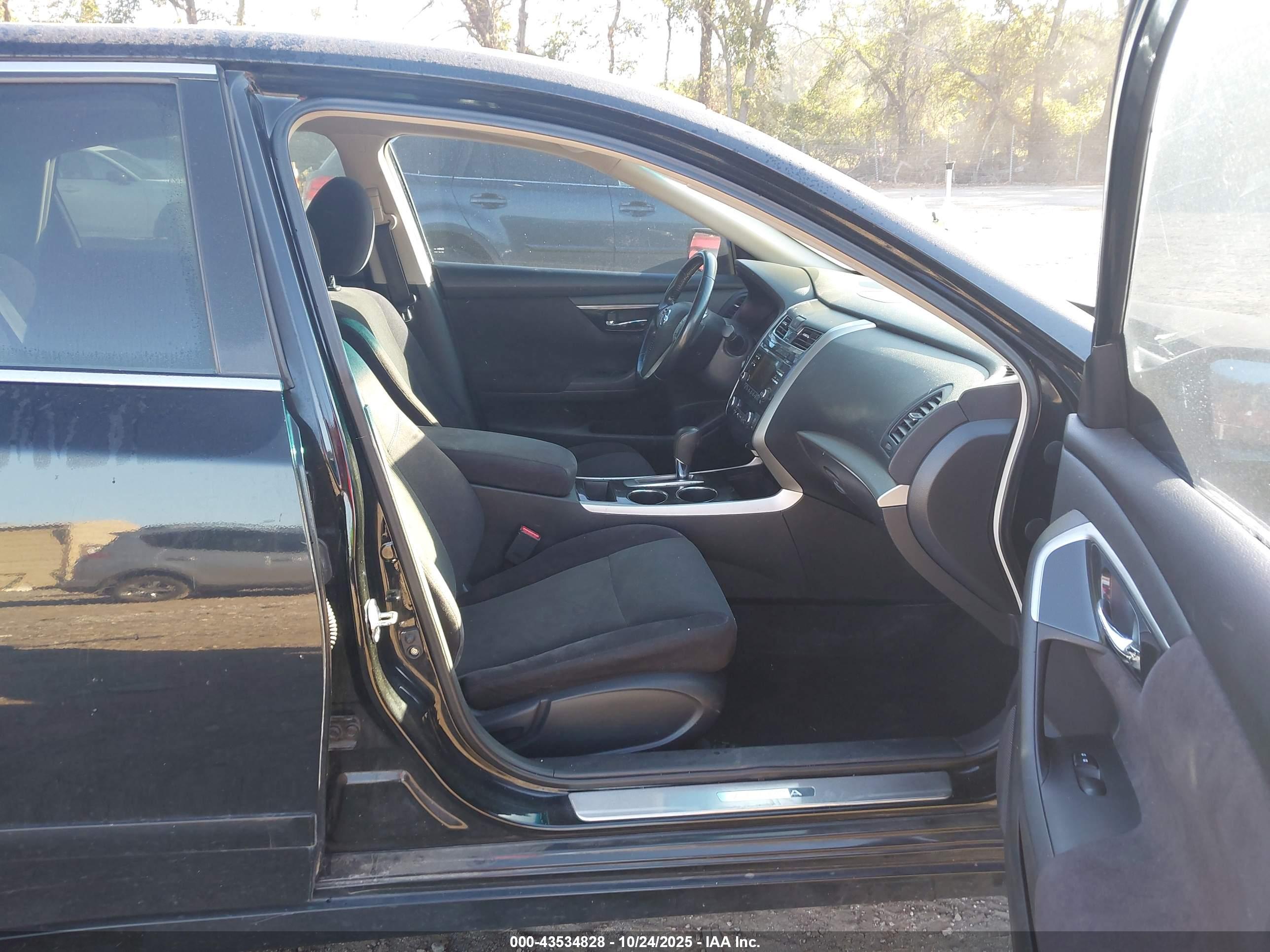 NISSAN ALTIMA image 5