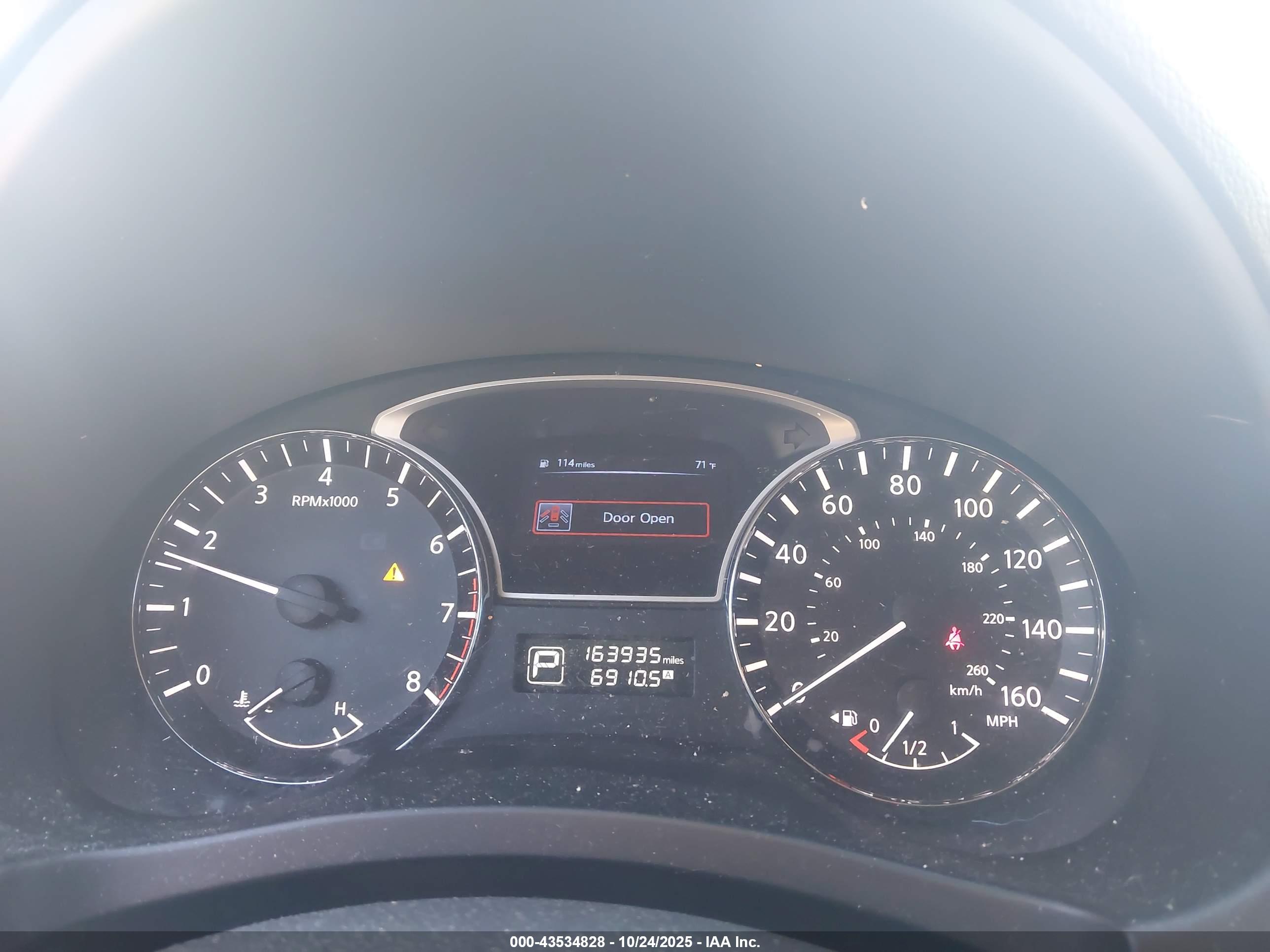NISSAN ALTIMA image 7