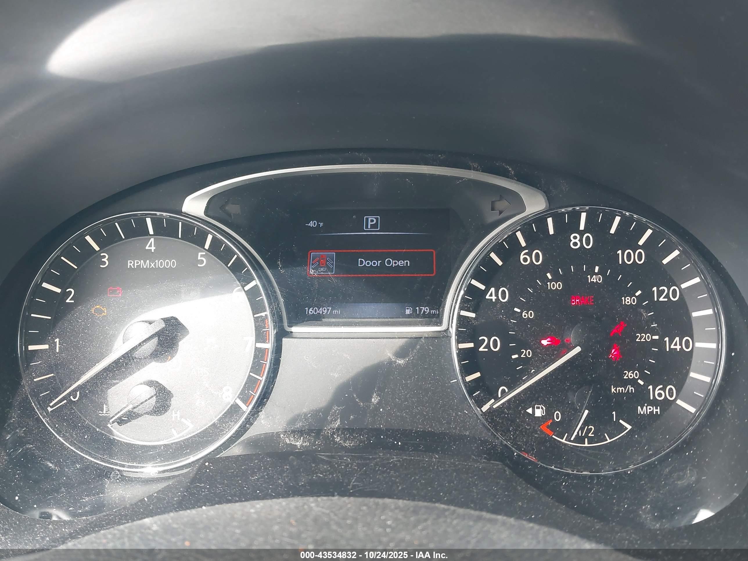 NISSAN ALTIMA image 7