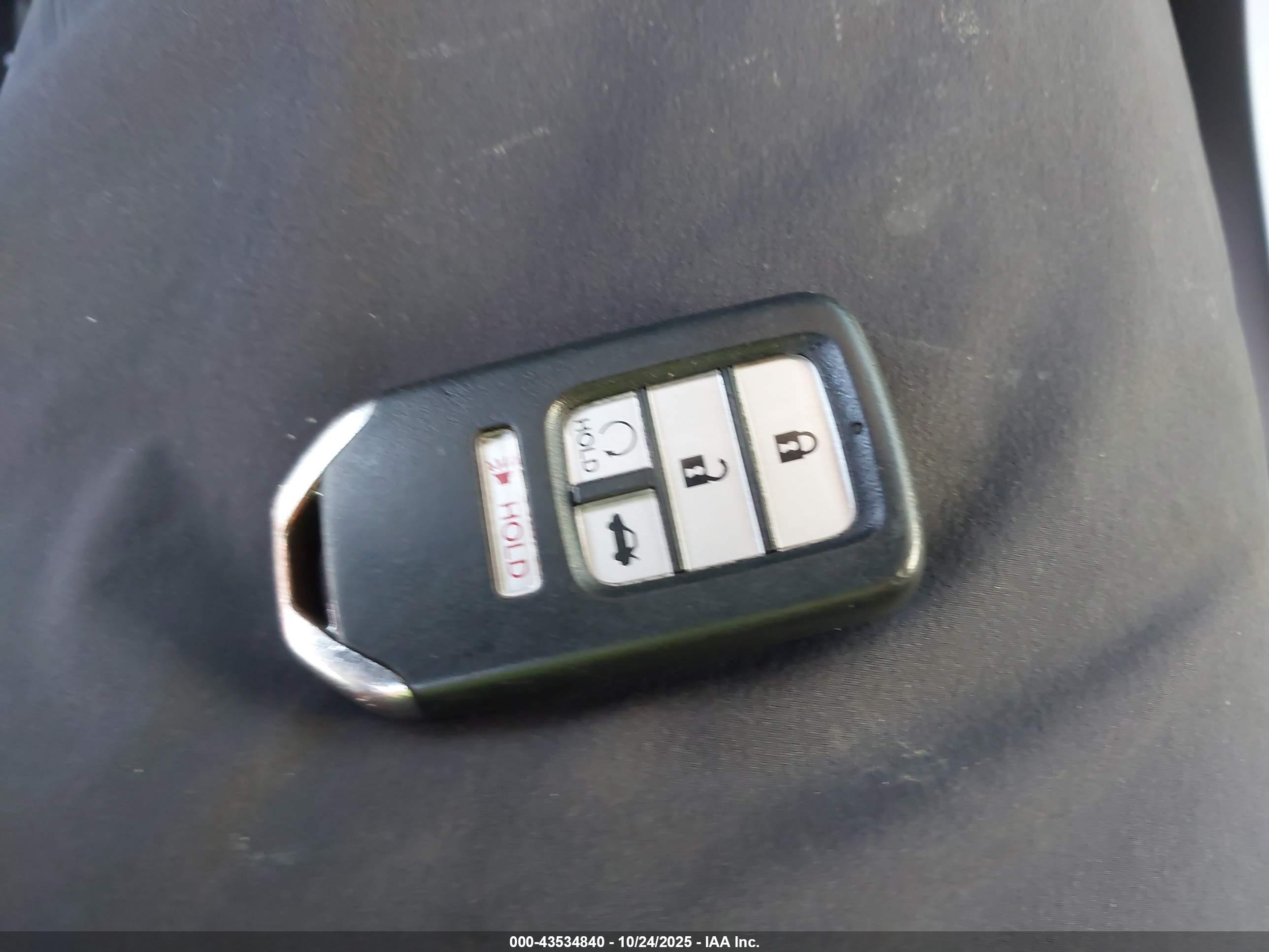 HONDA ACCORD image 11