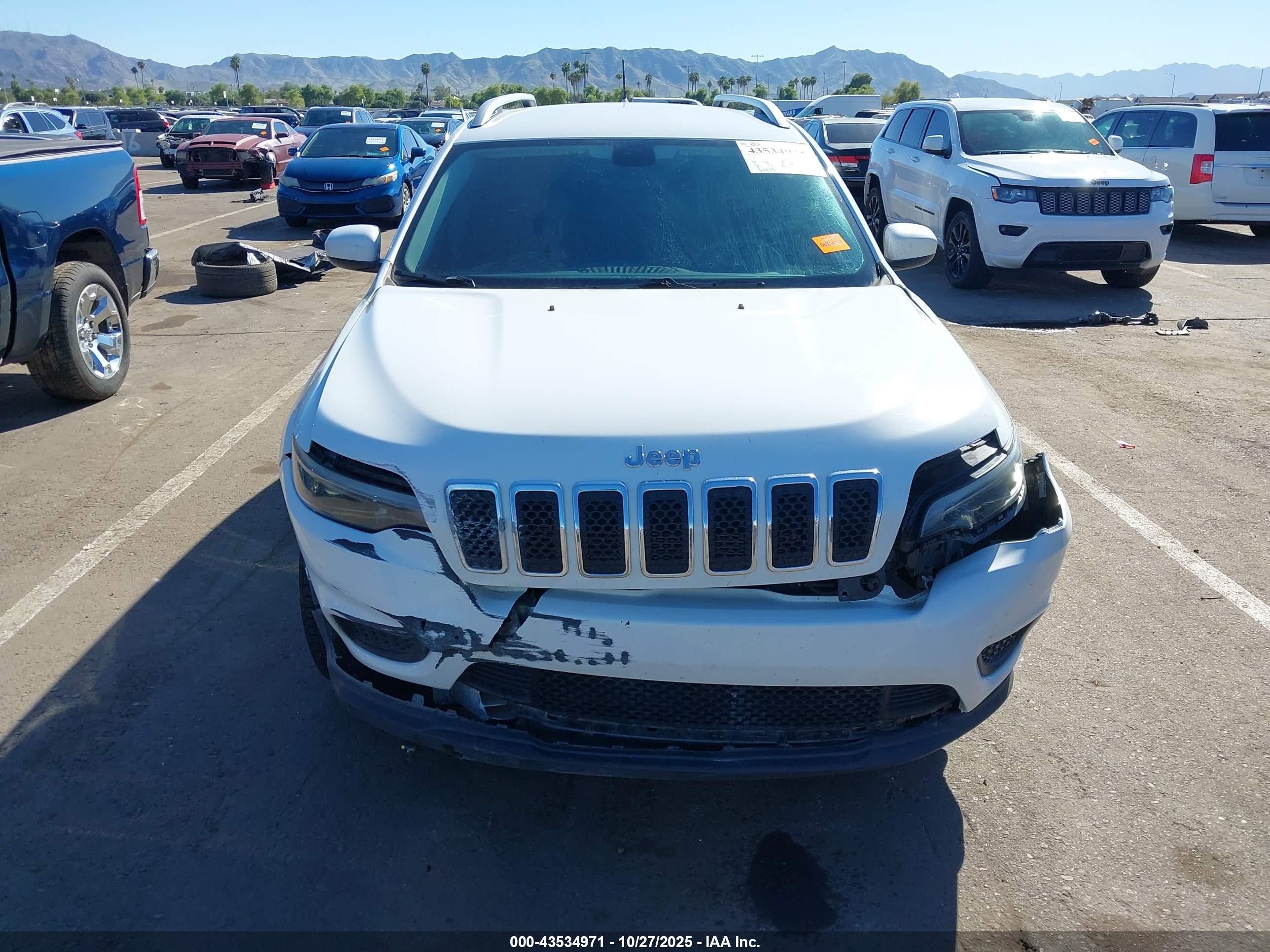 JEEP CHEROKEE image 6