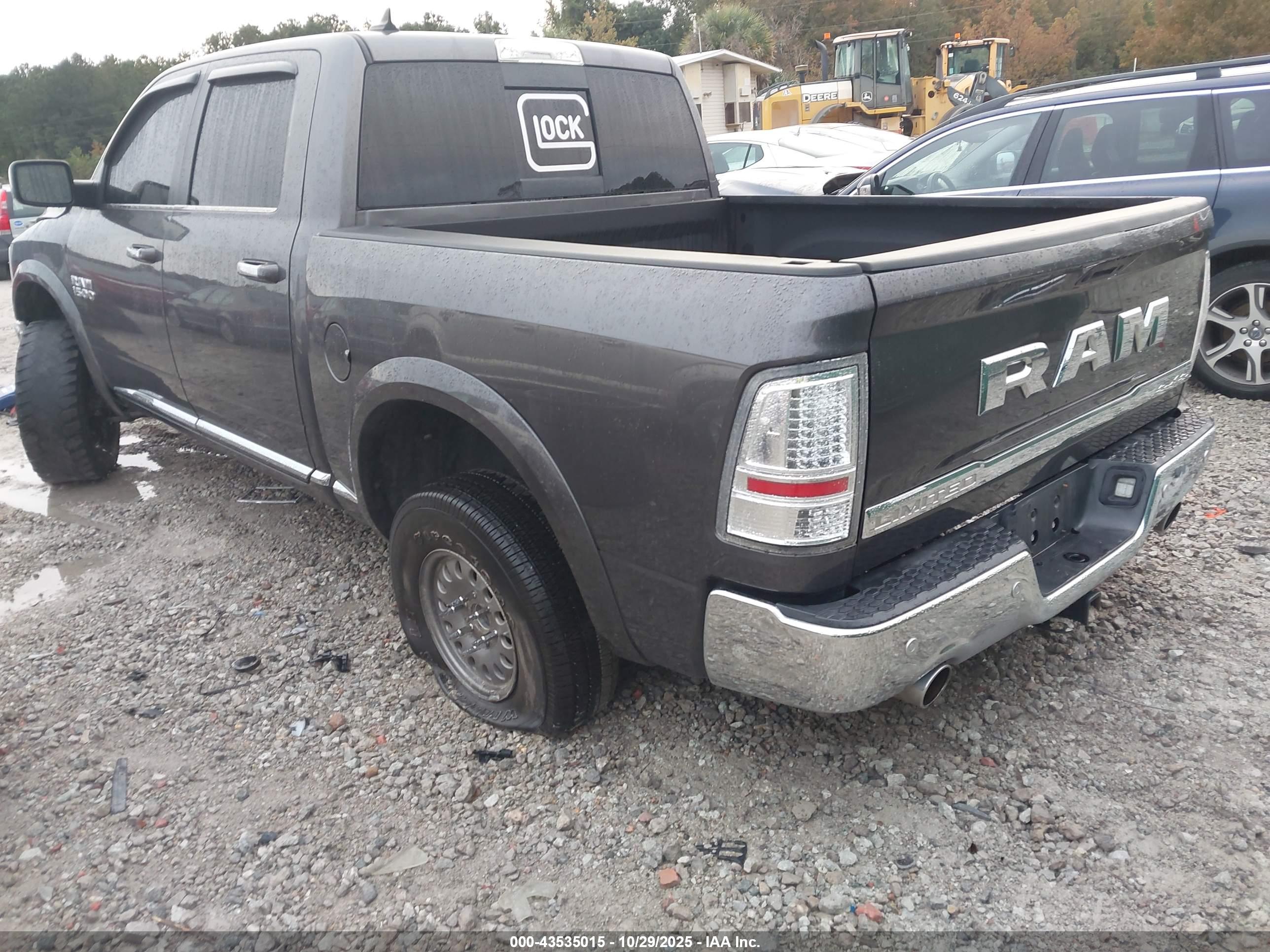 RAM 1500 image 3