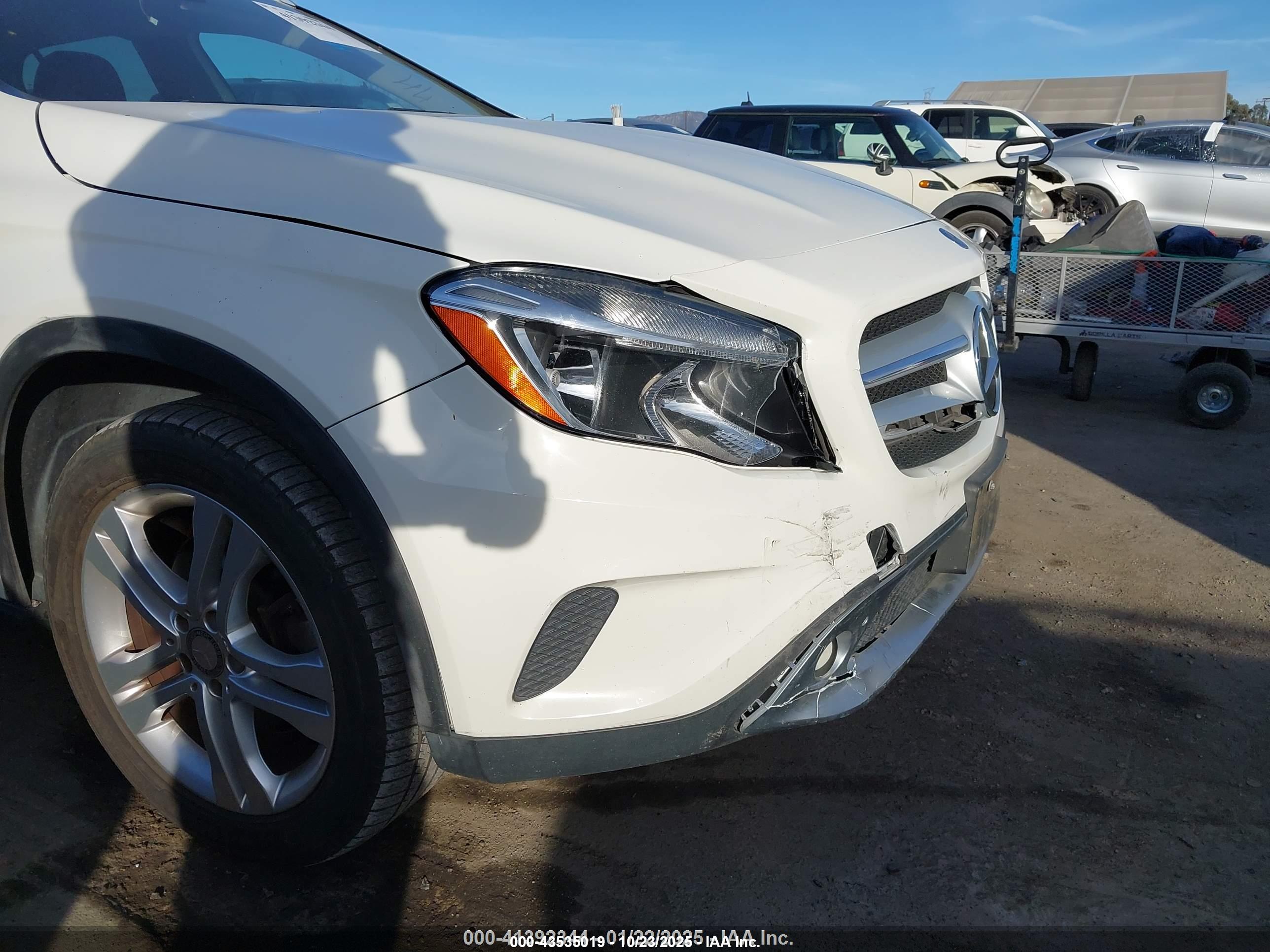 MERCEDES-BENZ GLA image 6