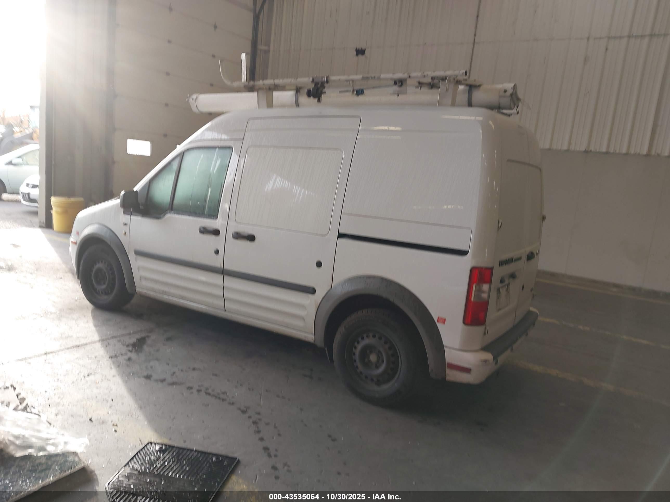 FORD TRANSIT image 3