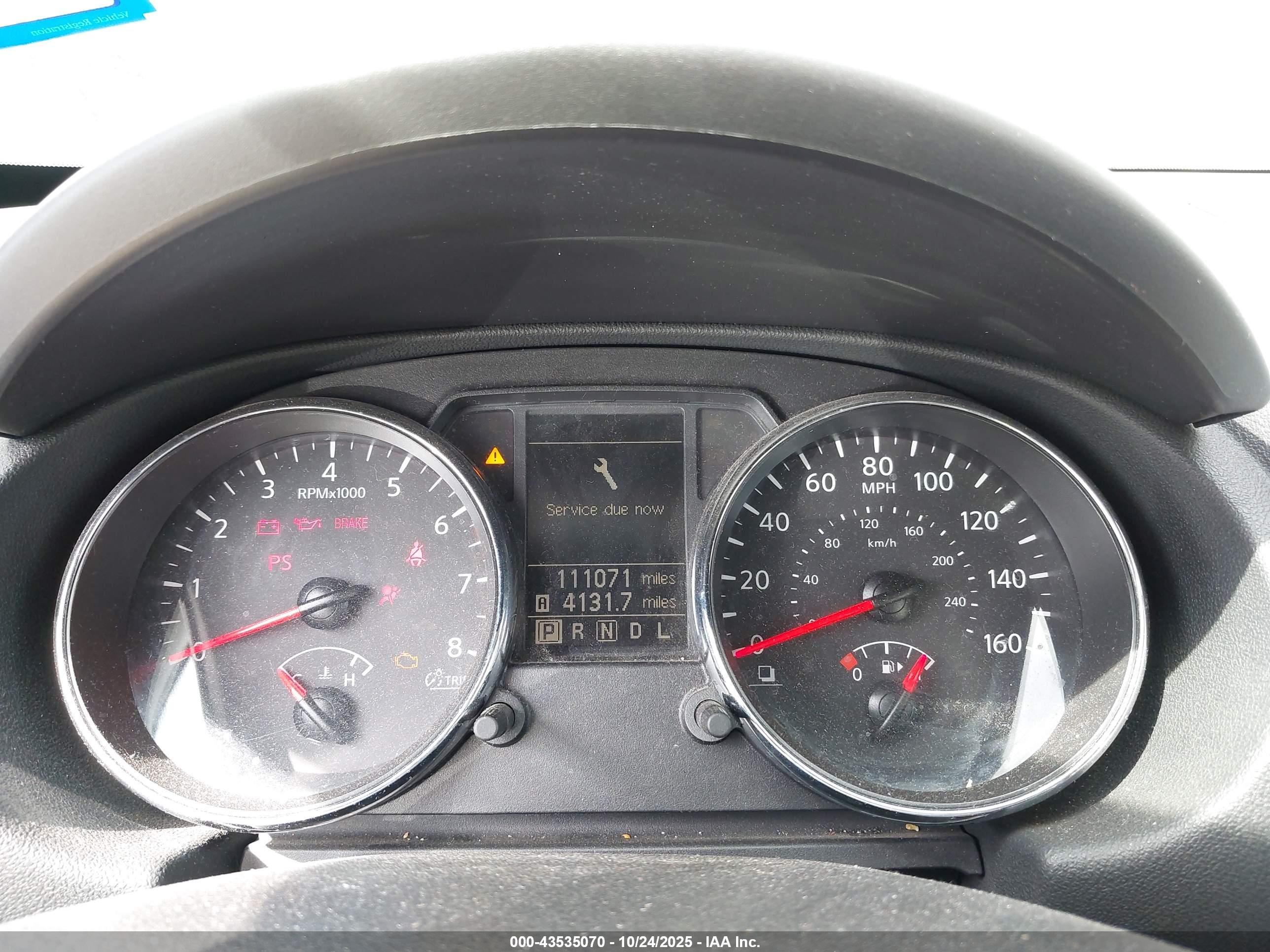 NISSAN ROGUE image 7