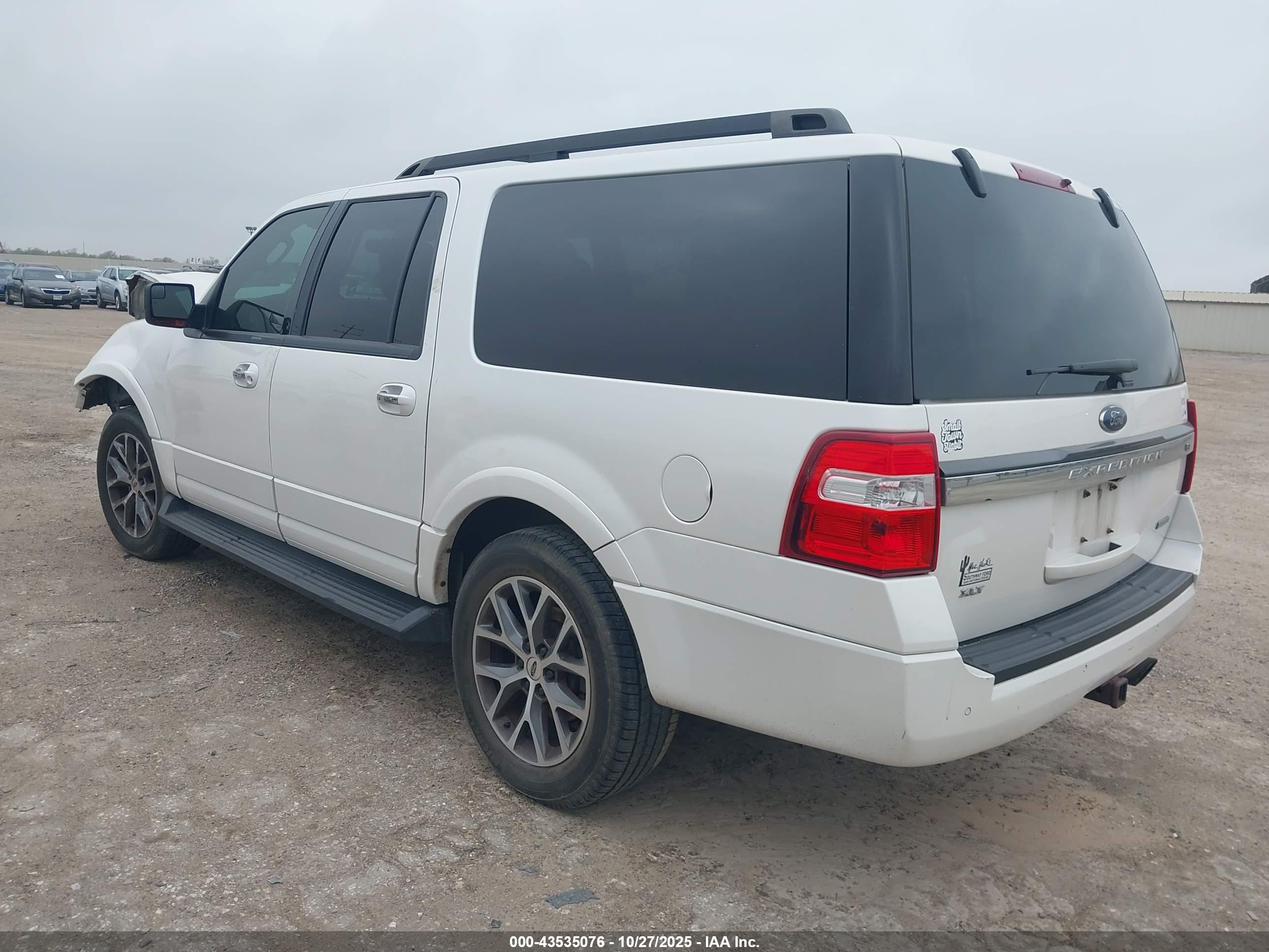 FORD EXPEDITION image 3