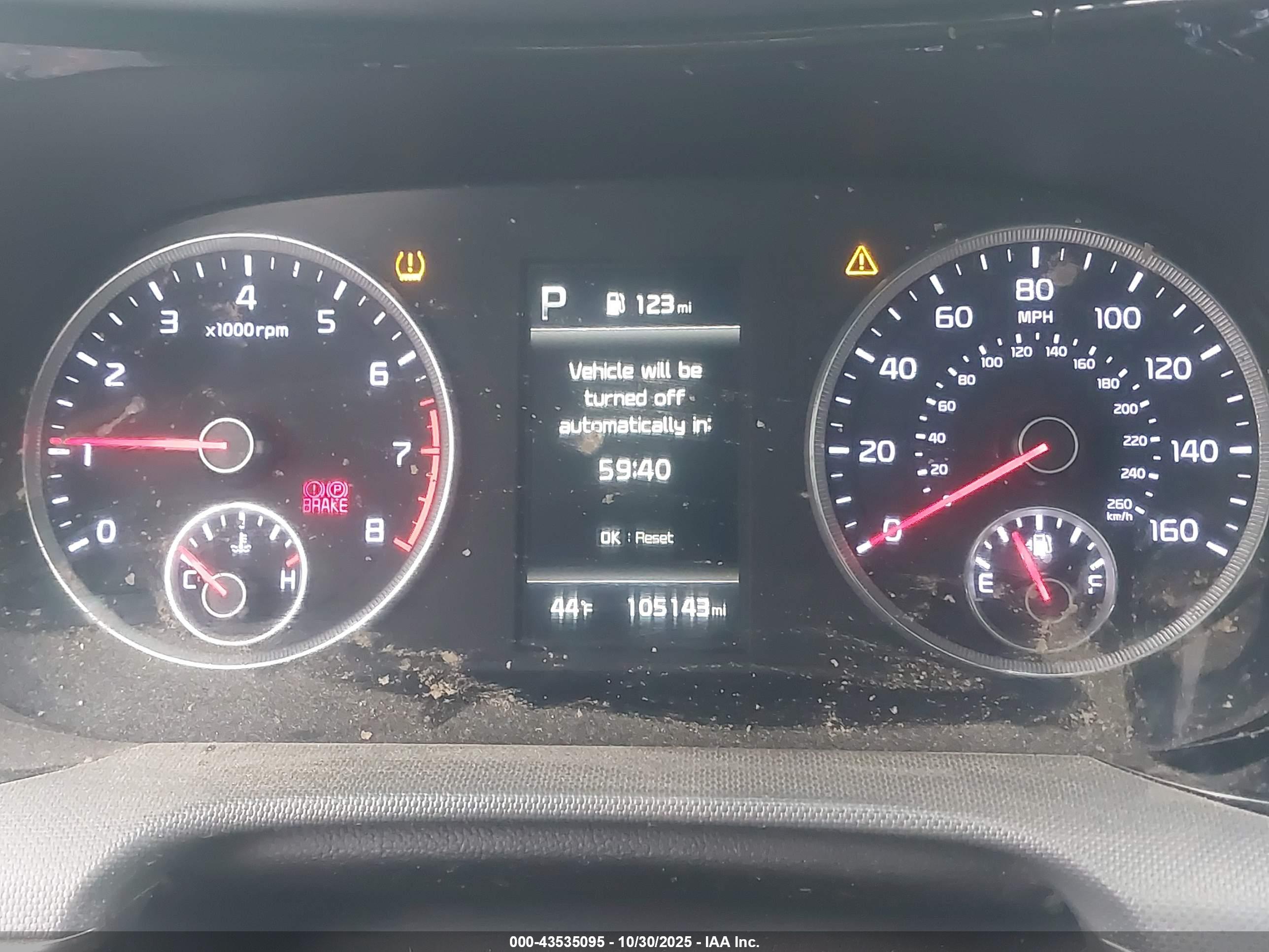 KIA K5 image 7