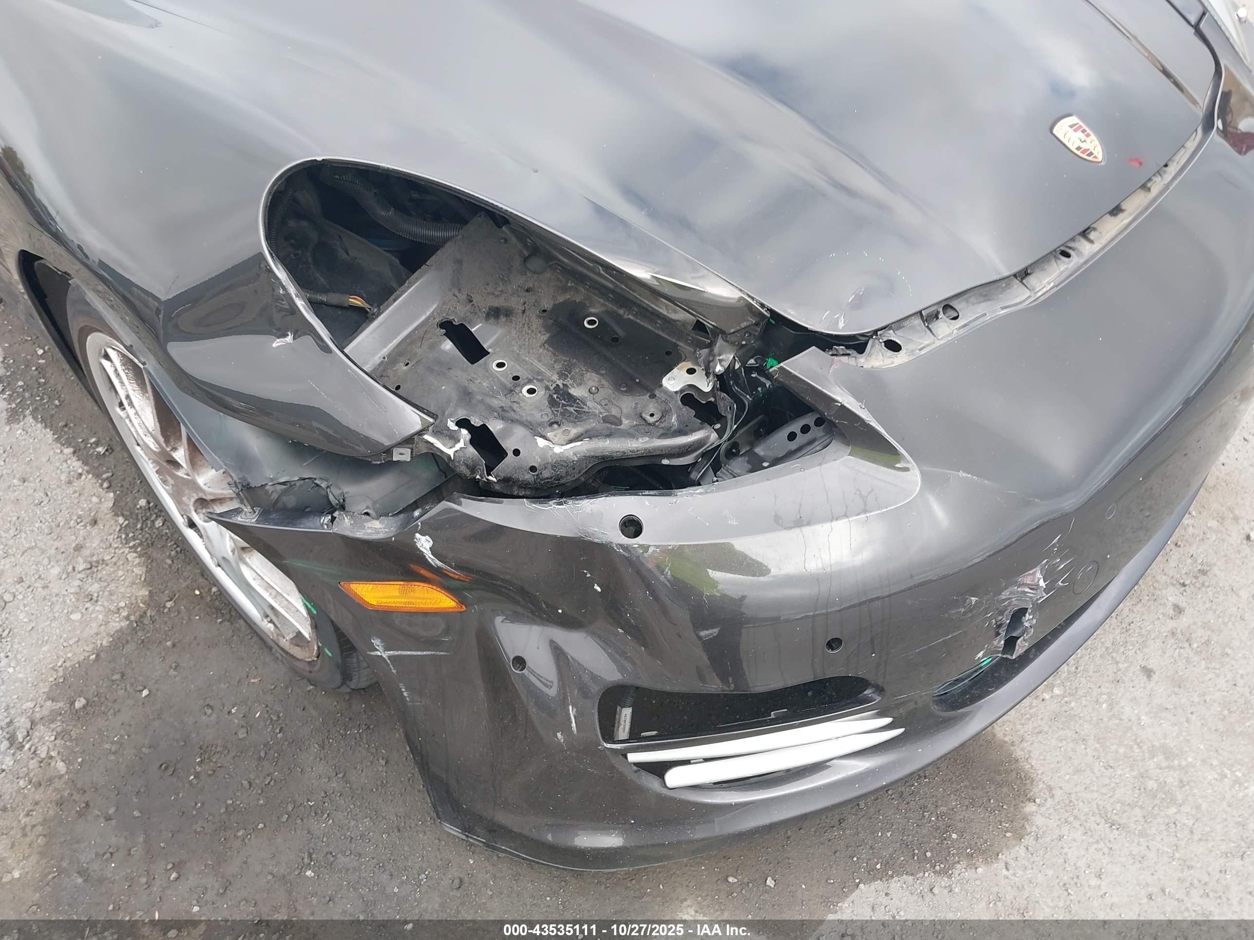 PORSCHE PANAMERA image 6