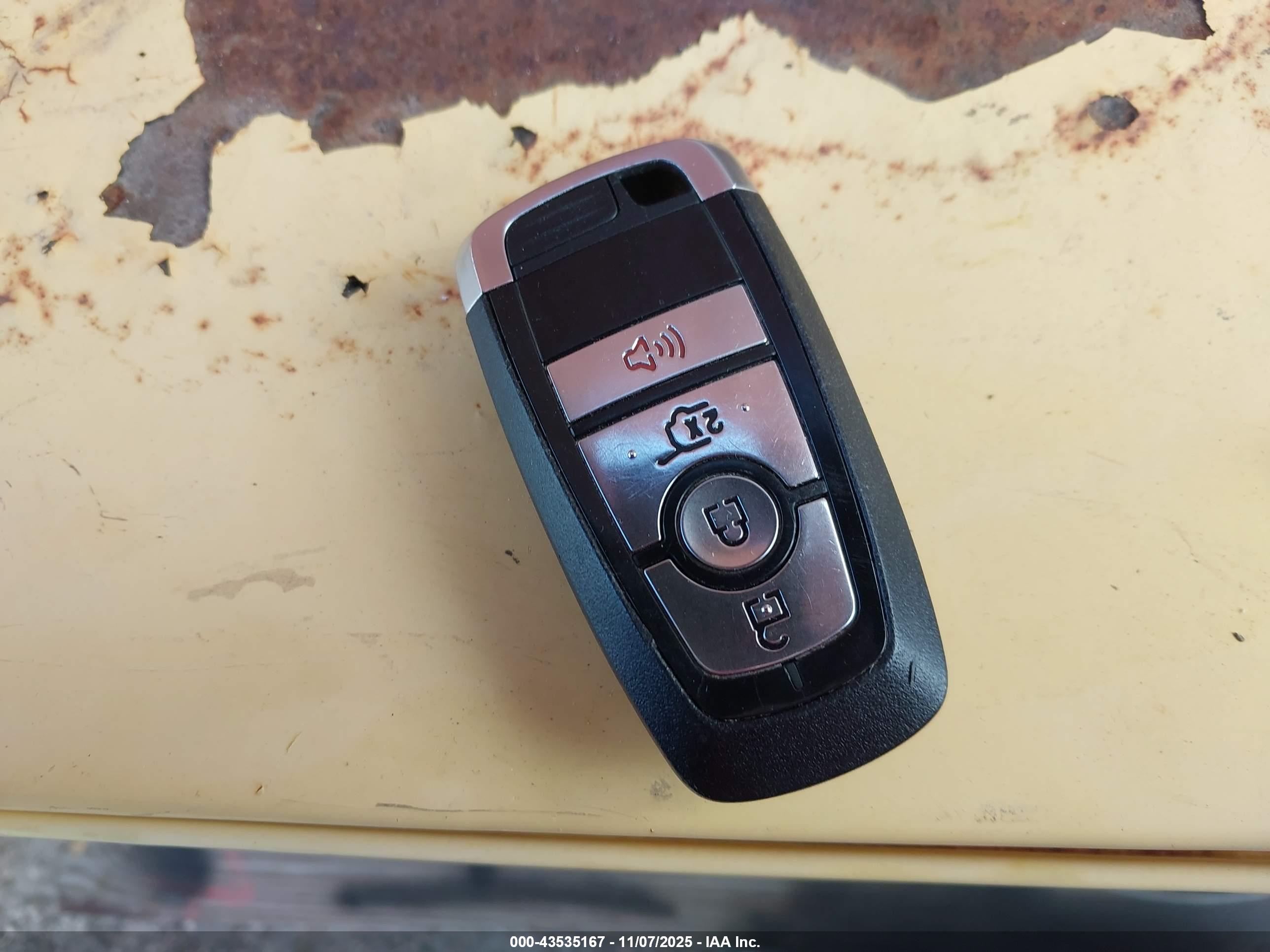 FORD ESCAPE image 11