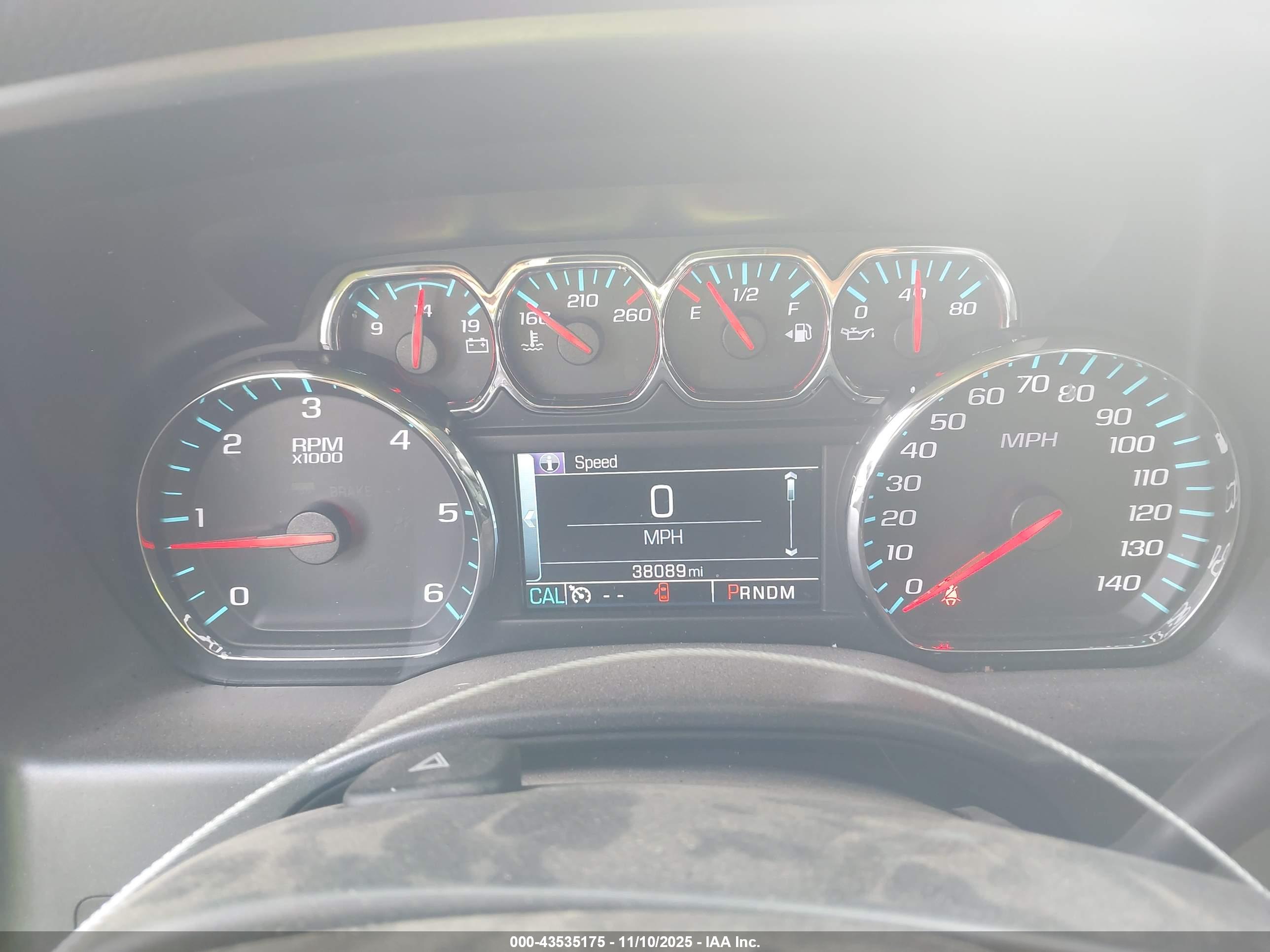 CHEVROLET SILVERADO image 7
