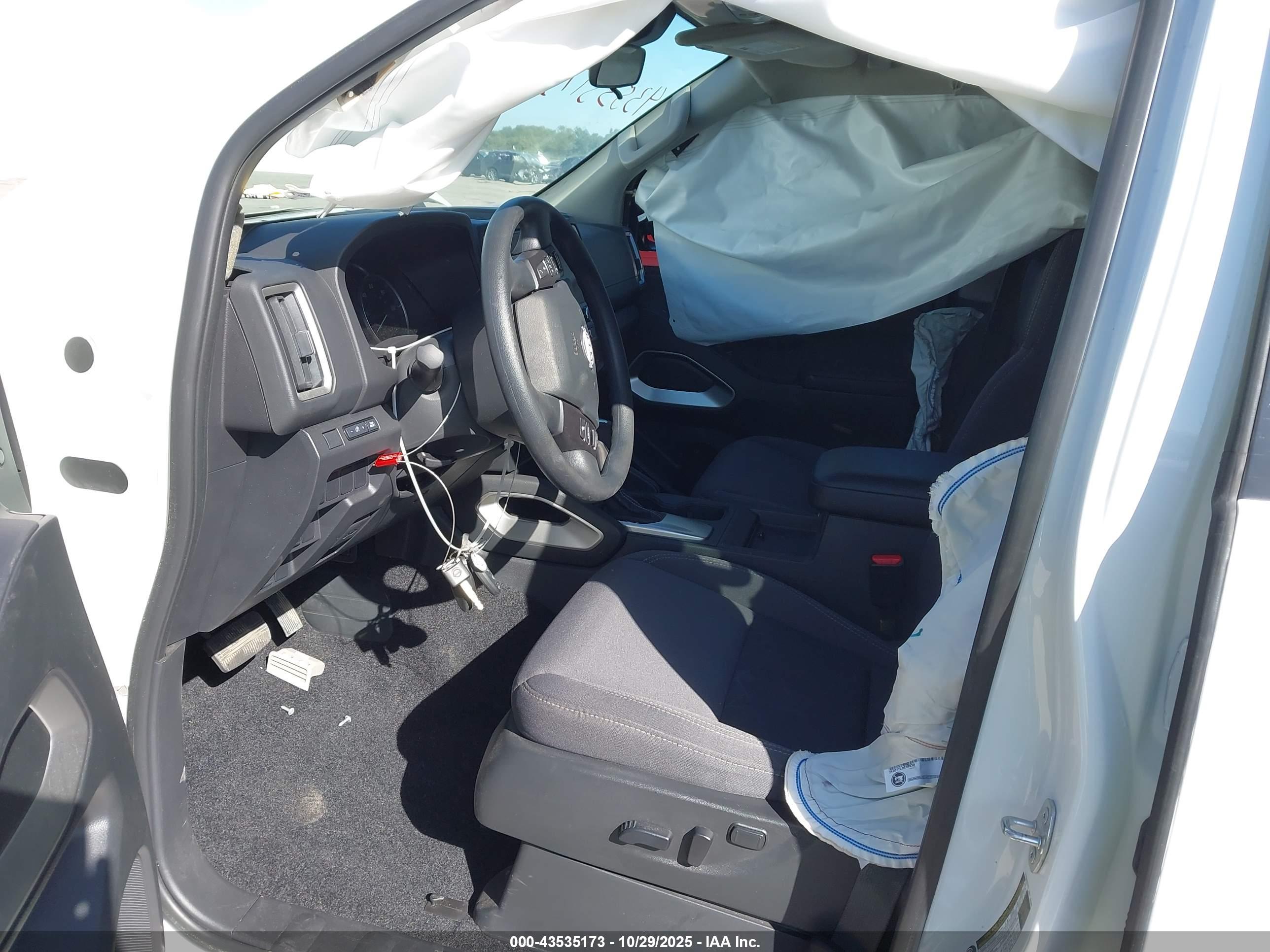 NISSAN FRONTIER image 5