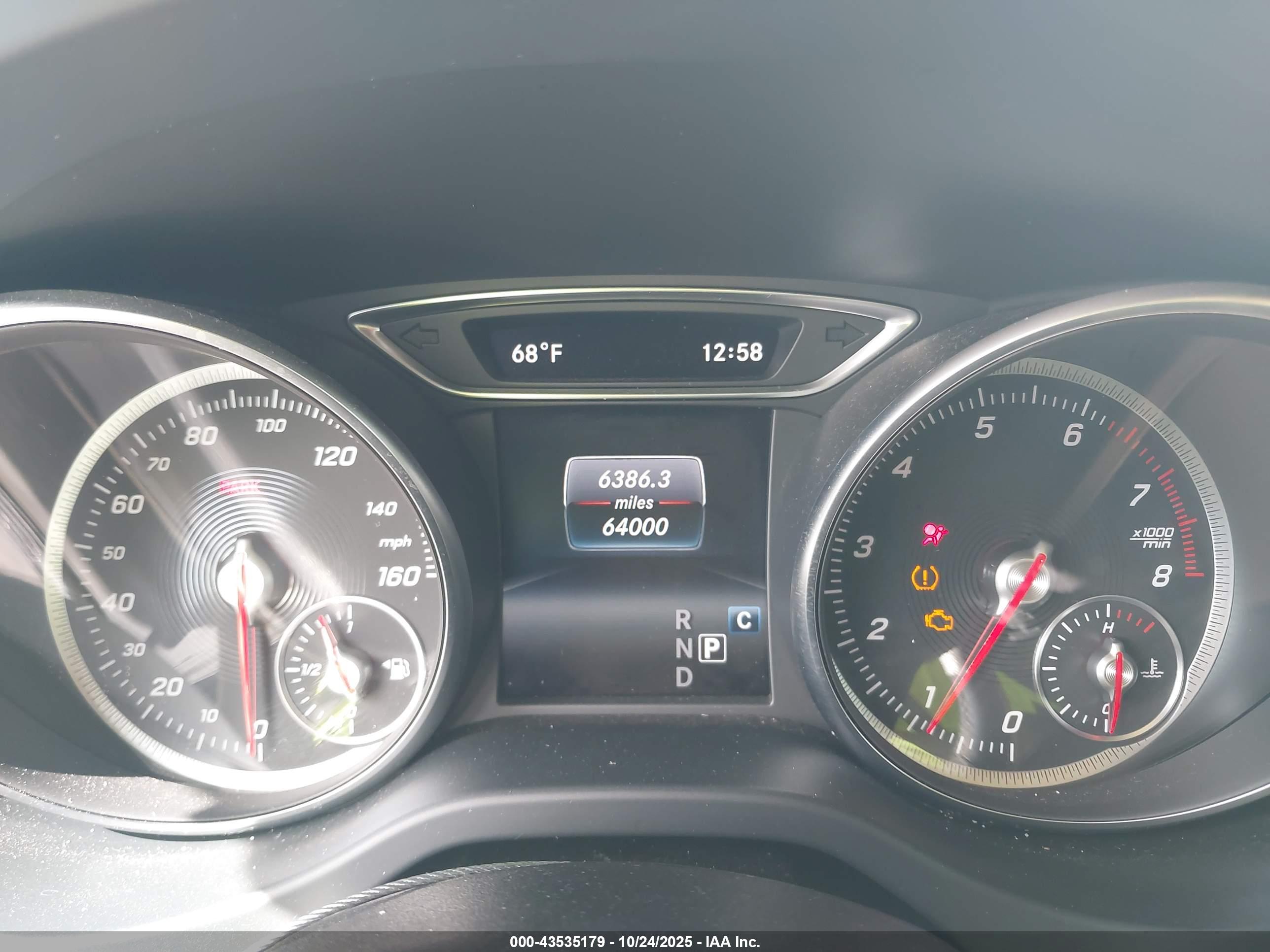MERCEDES-BENZ GLA image 7