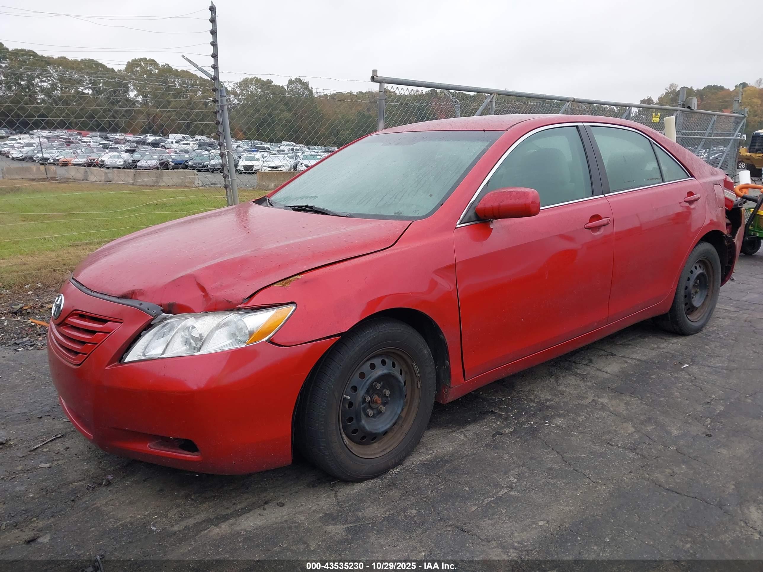 TOYOTA CAMRY image 6