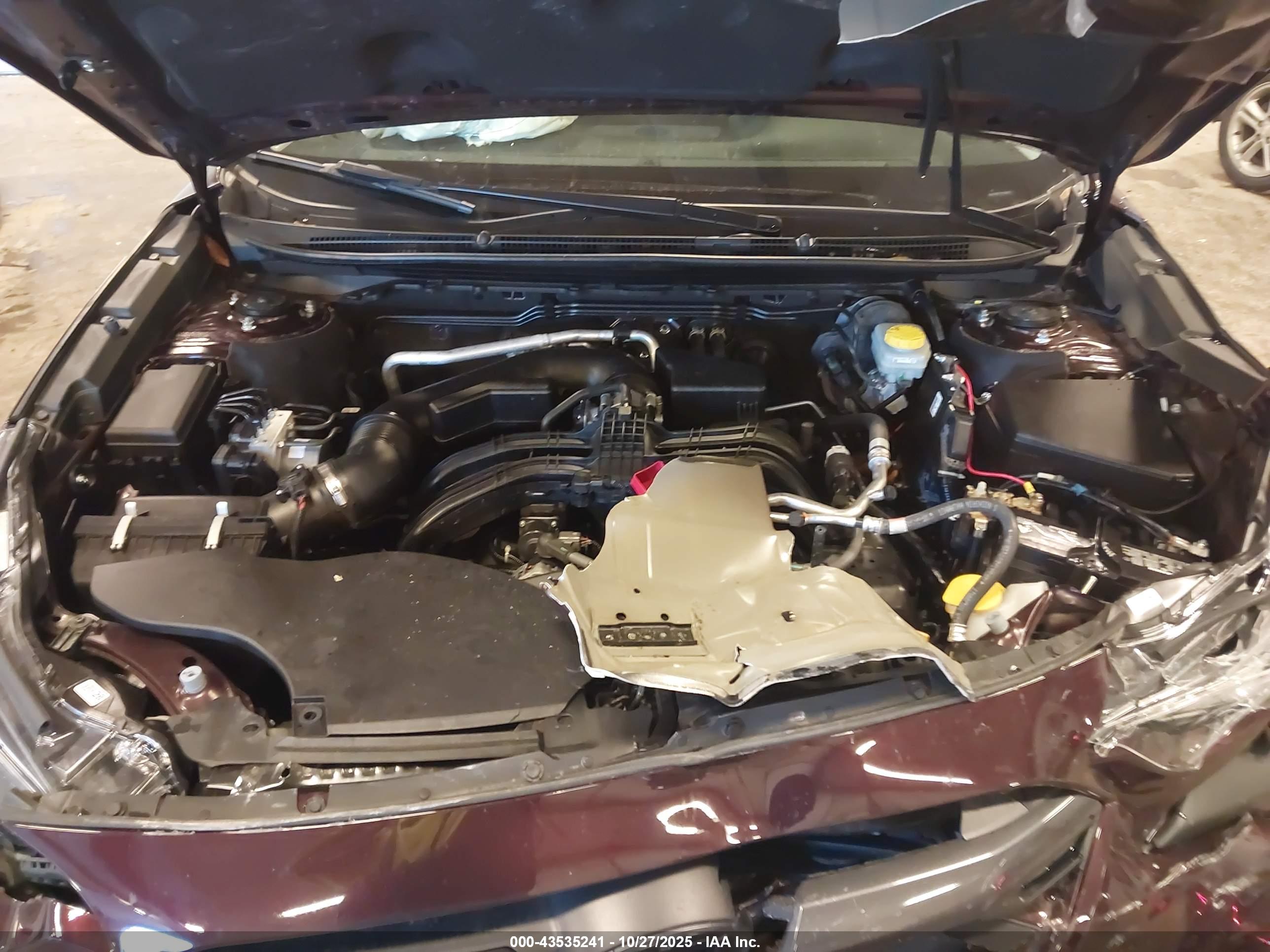 SUBARU OUTBACK image 10