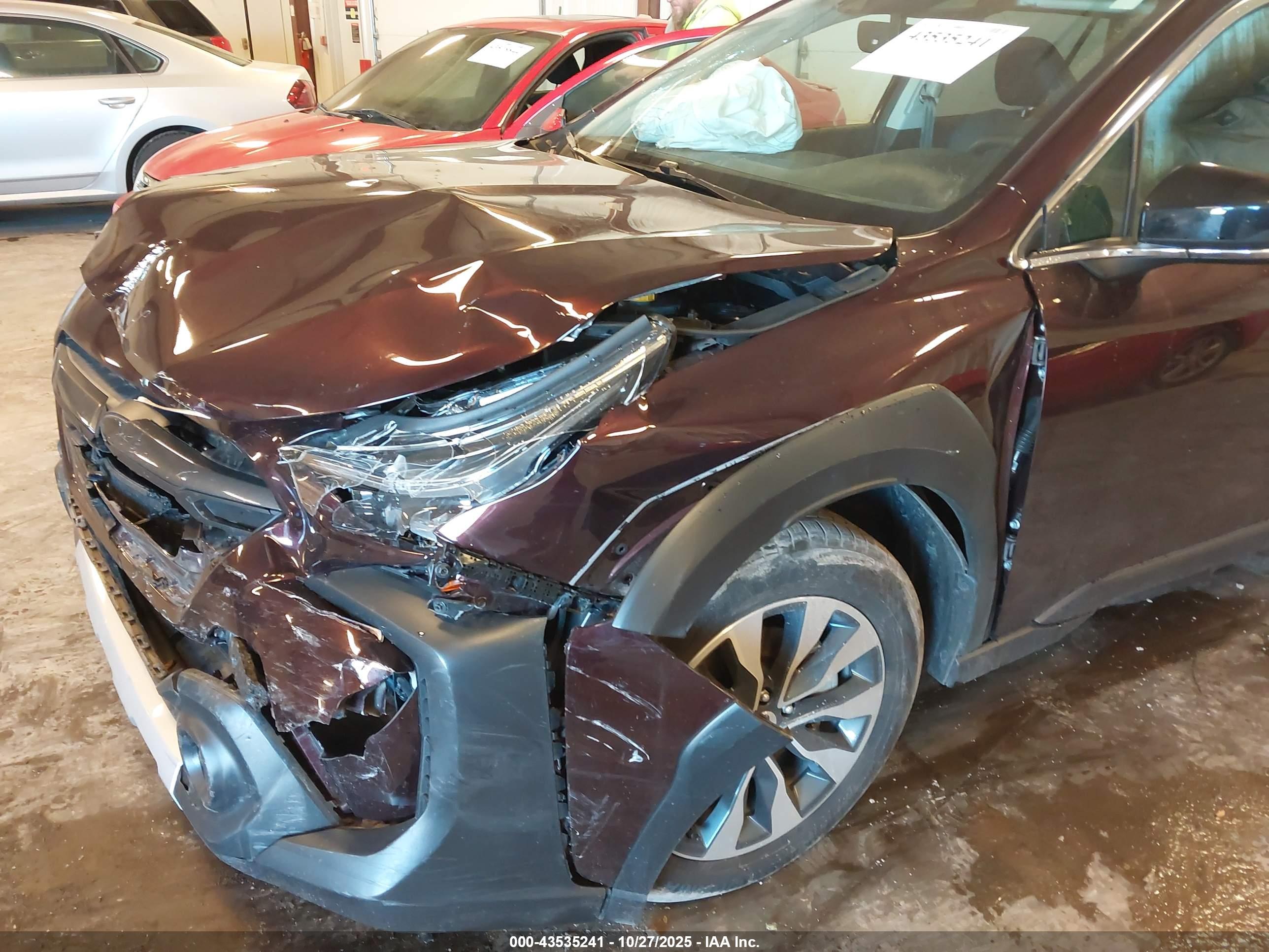 SUBARU OUTBACK image 6