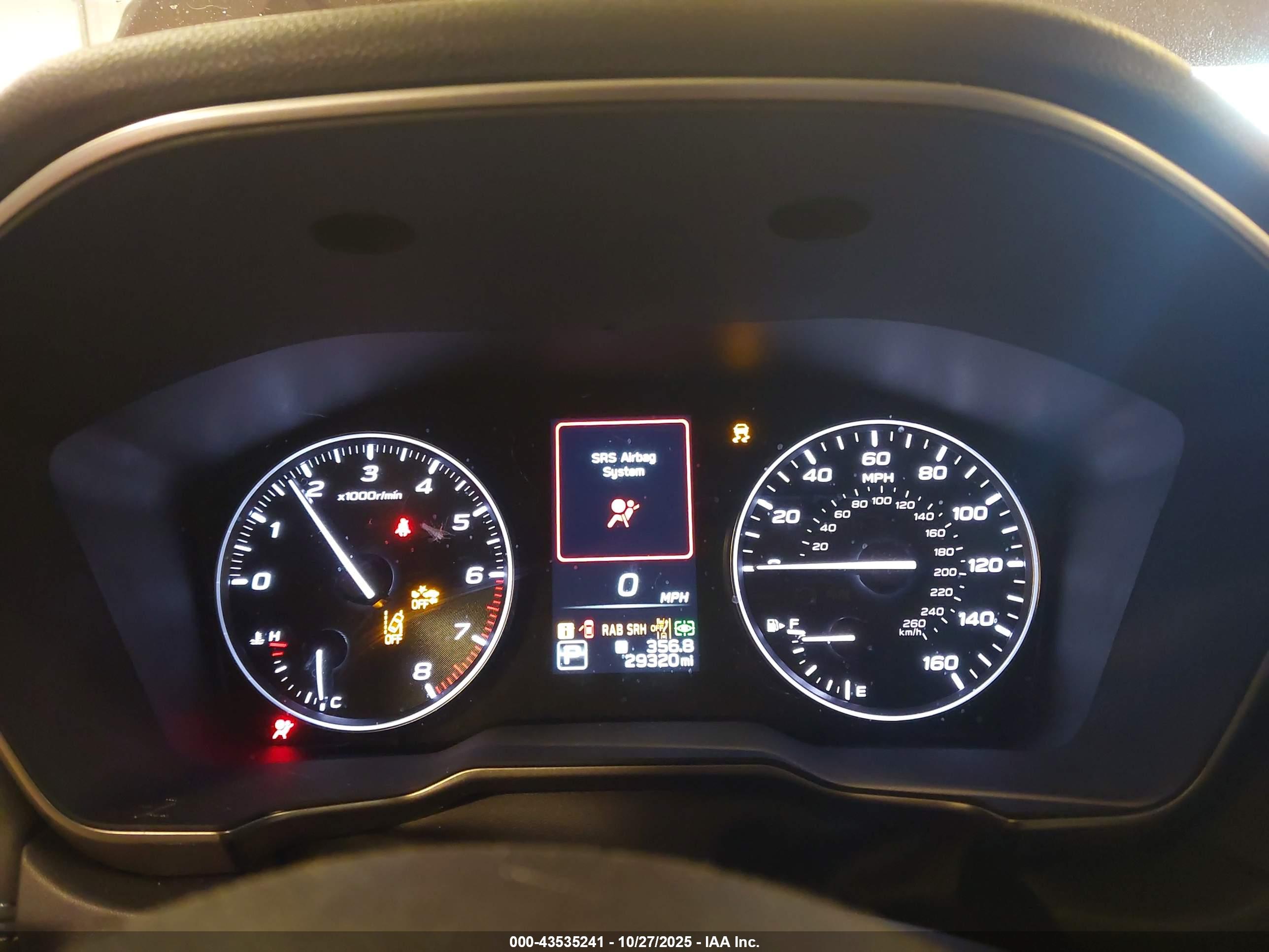 SUBARU OUTBACK image 7