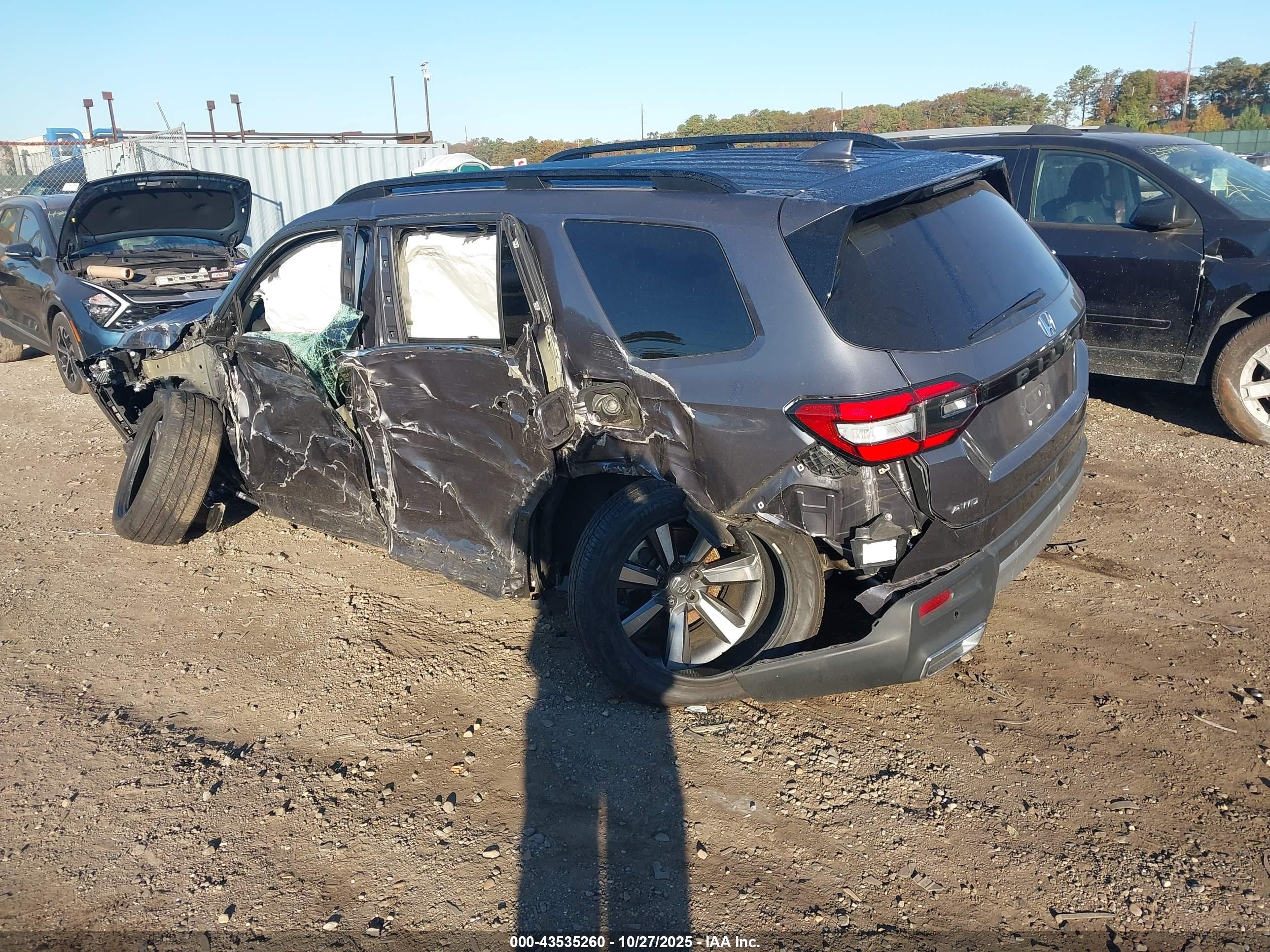 HONDA PILOT image 3