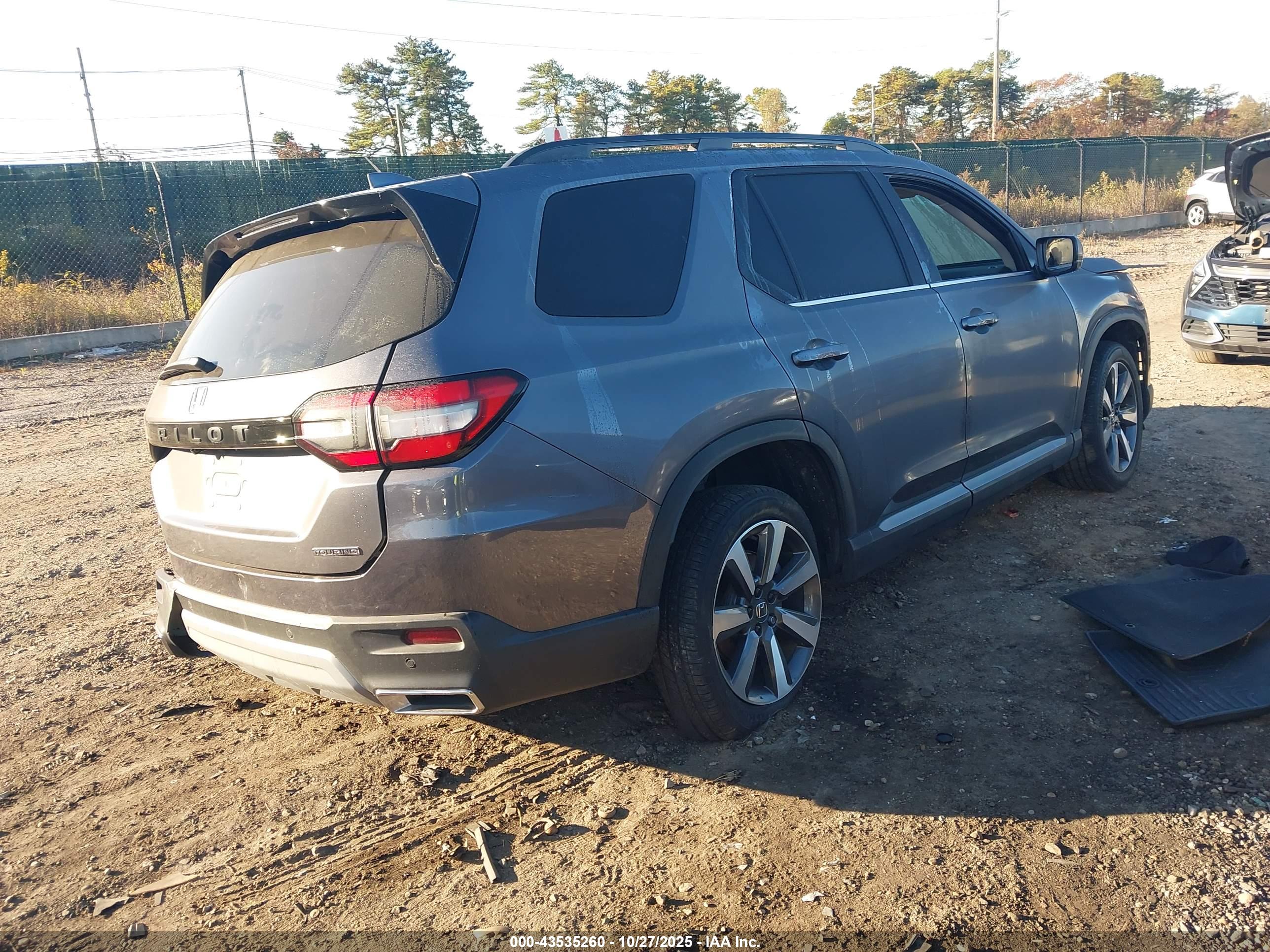 HONDA PILOT image 4