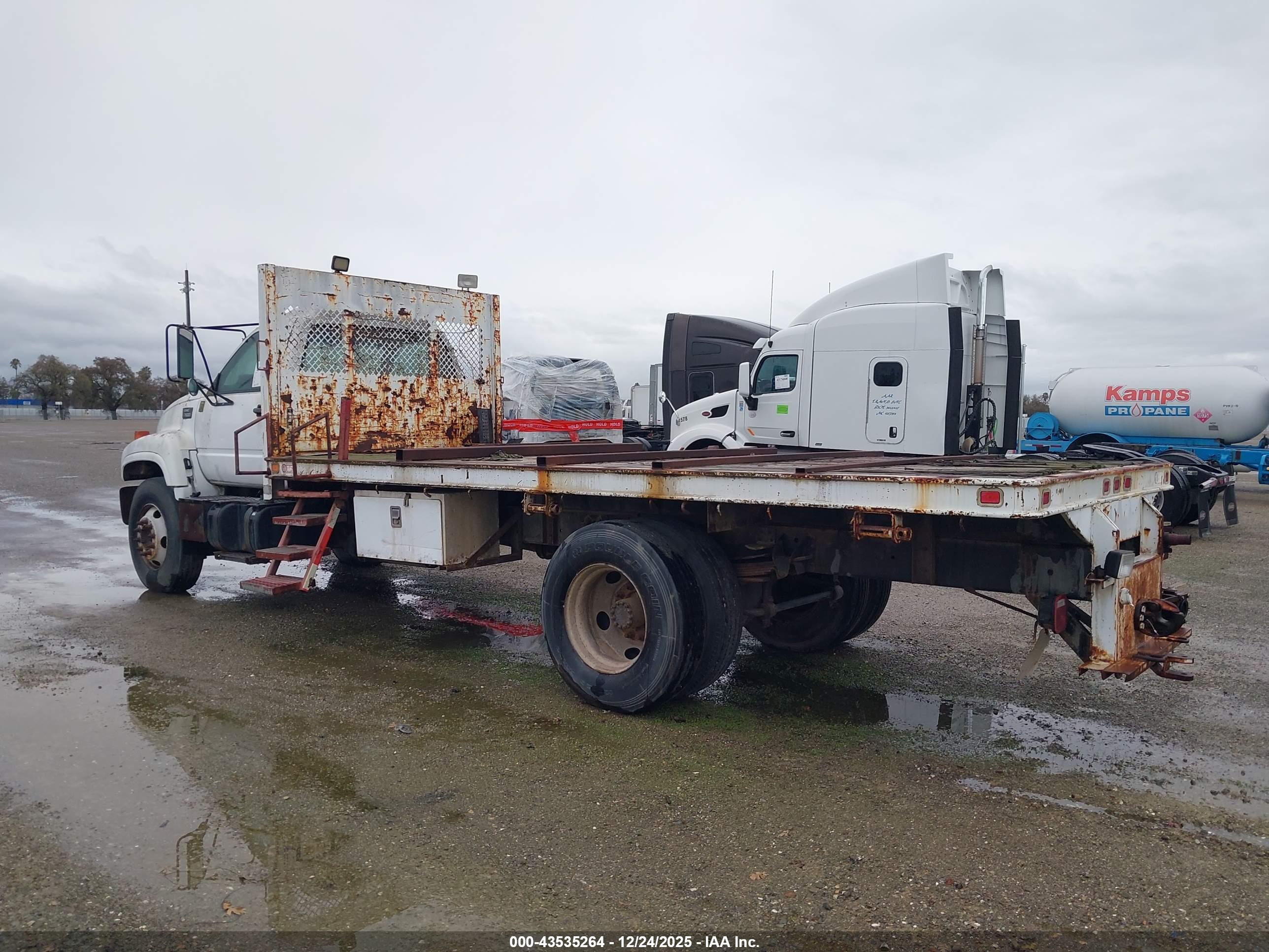 GMC C-SERIES image 3