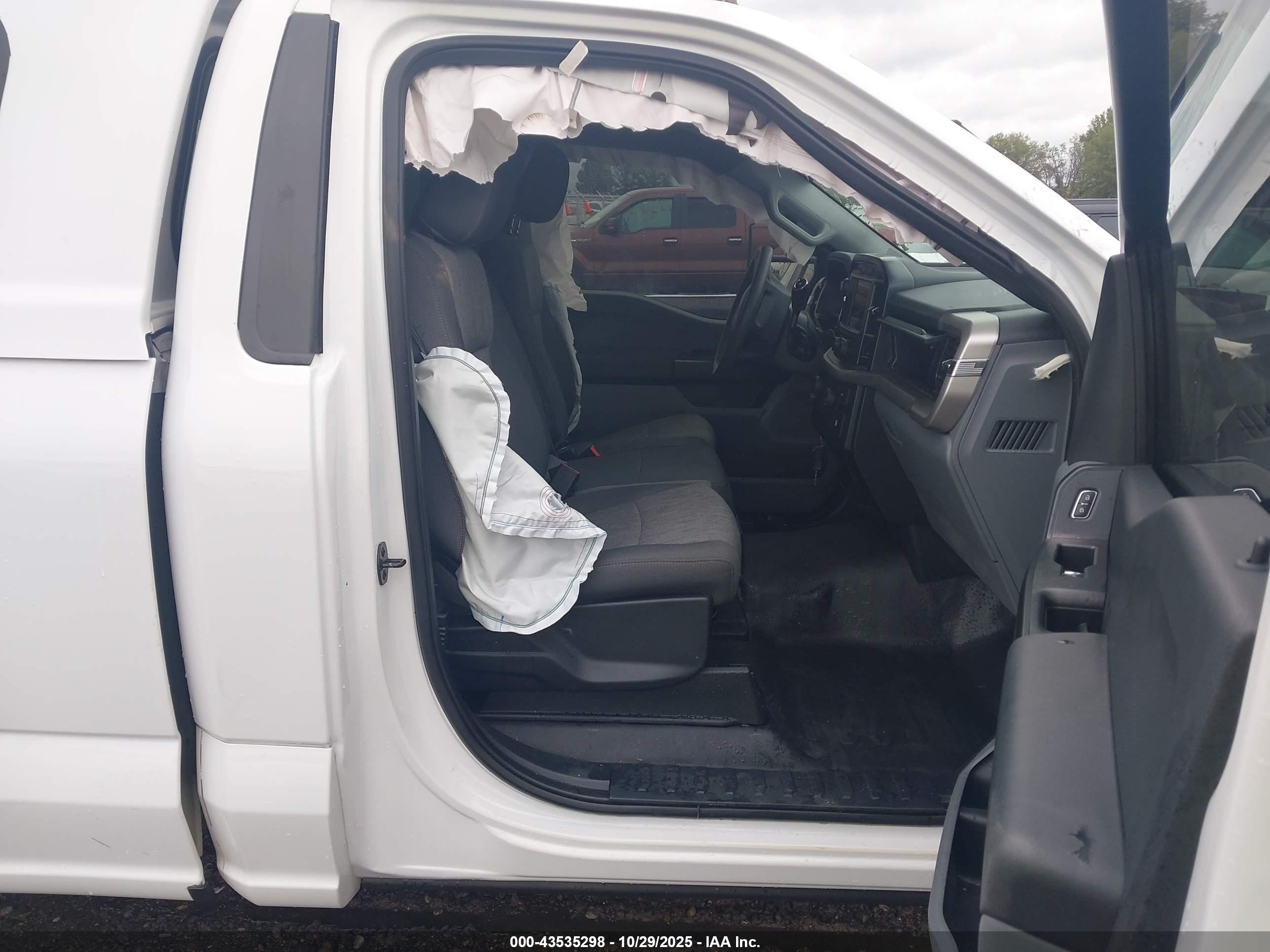 FORD F-150 image 5