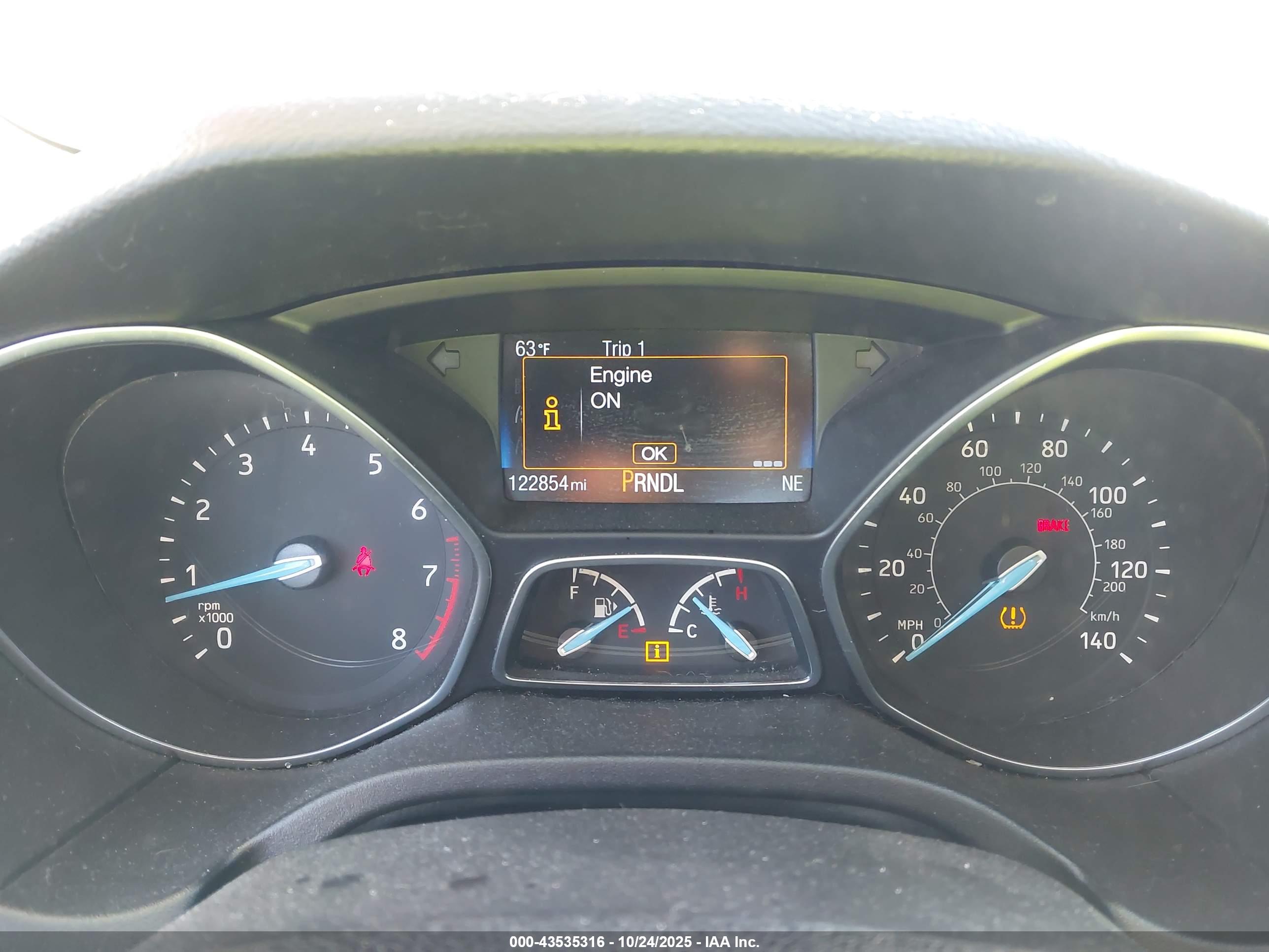 FORD FOCUS image 7