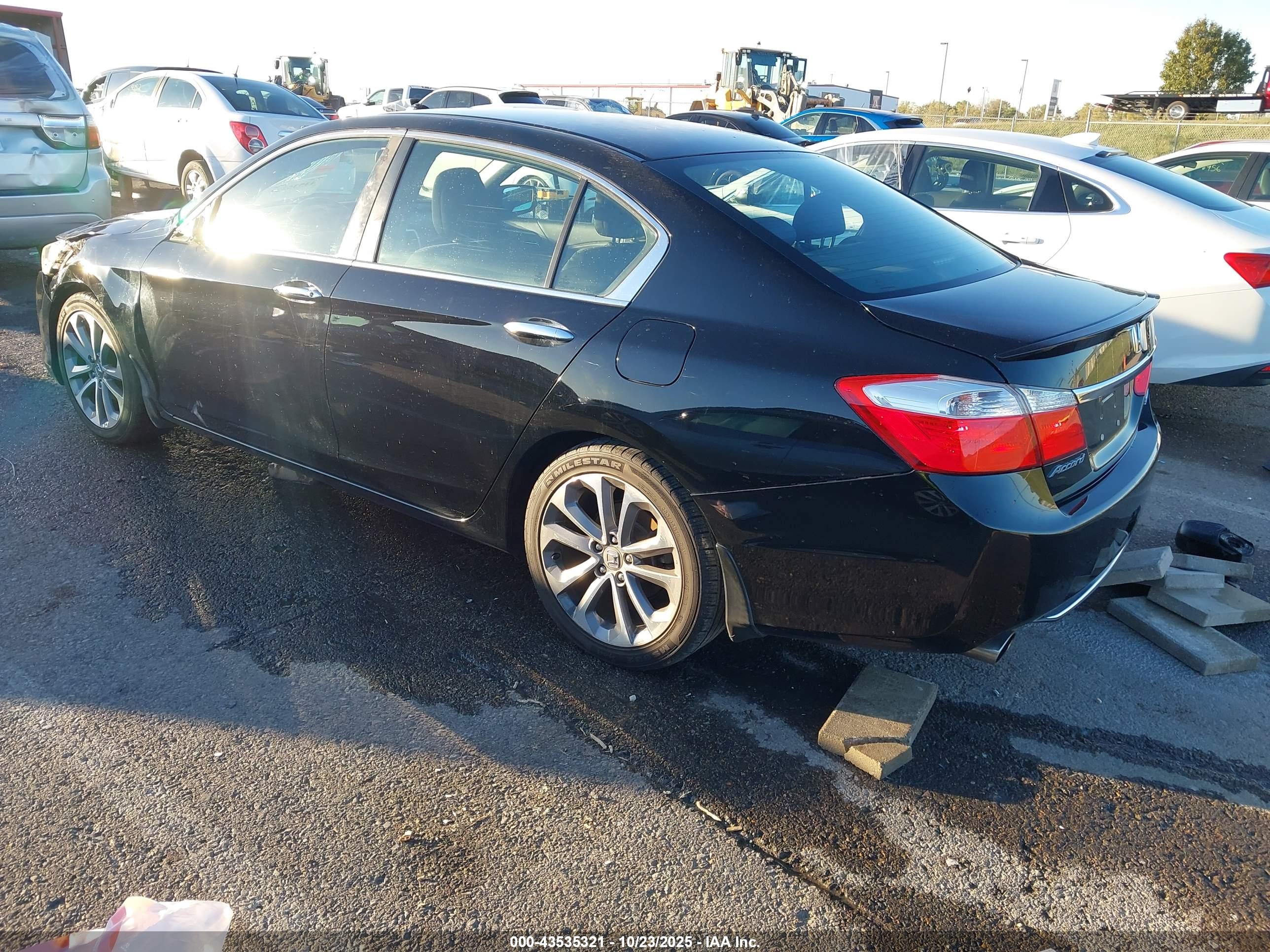HONDA ACCORD image 3