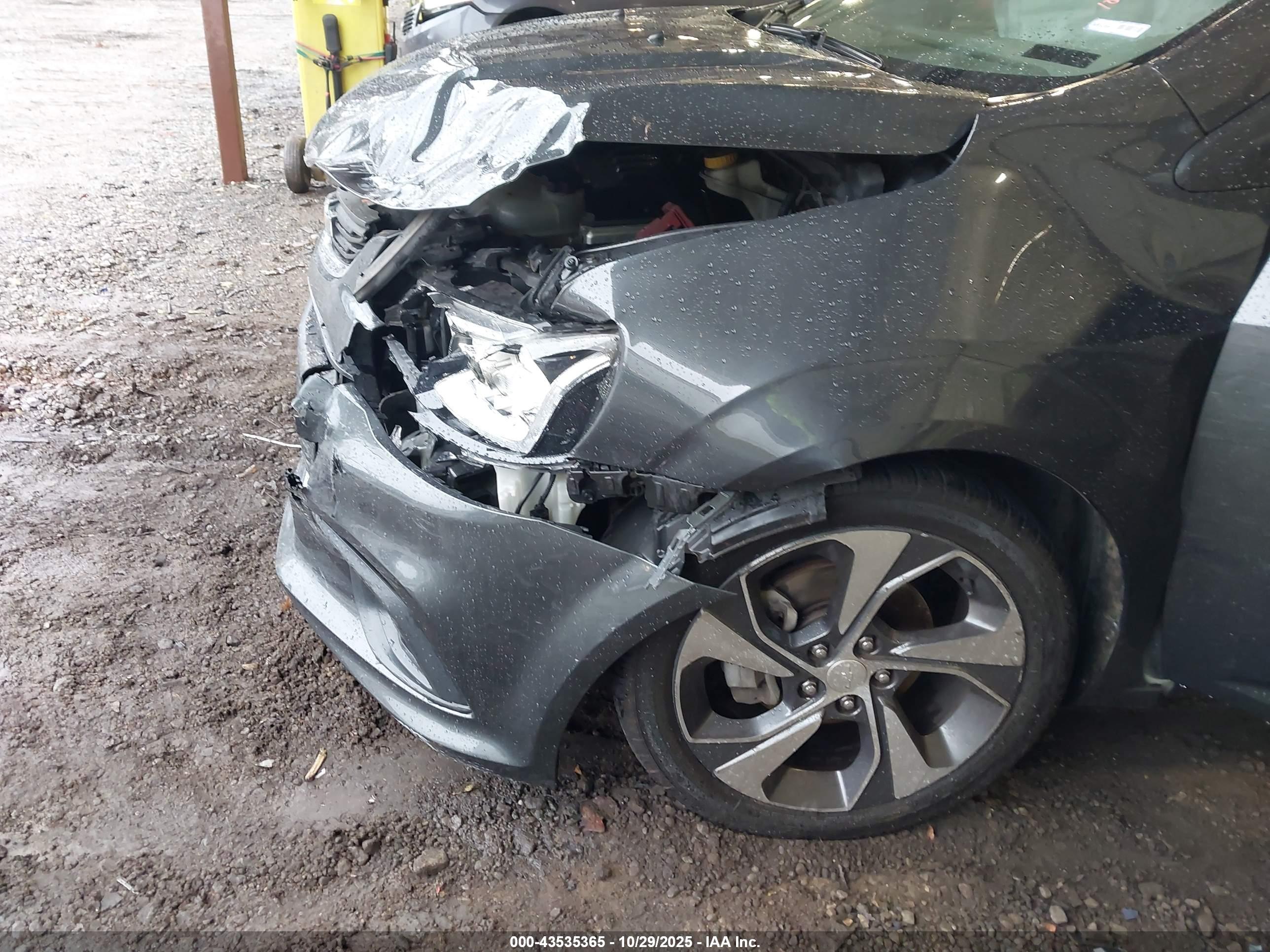 CHEVROLET SONIC image 6