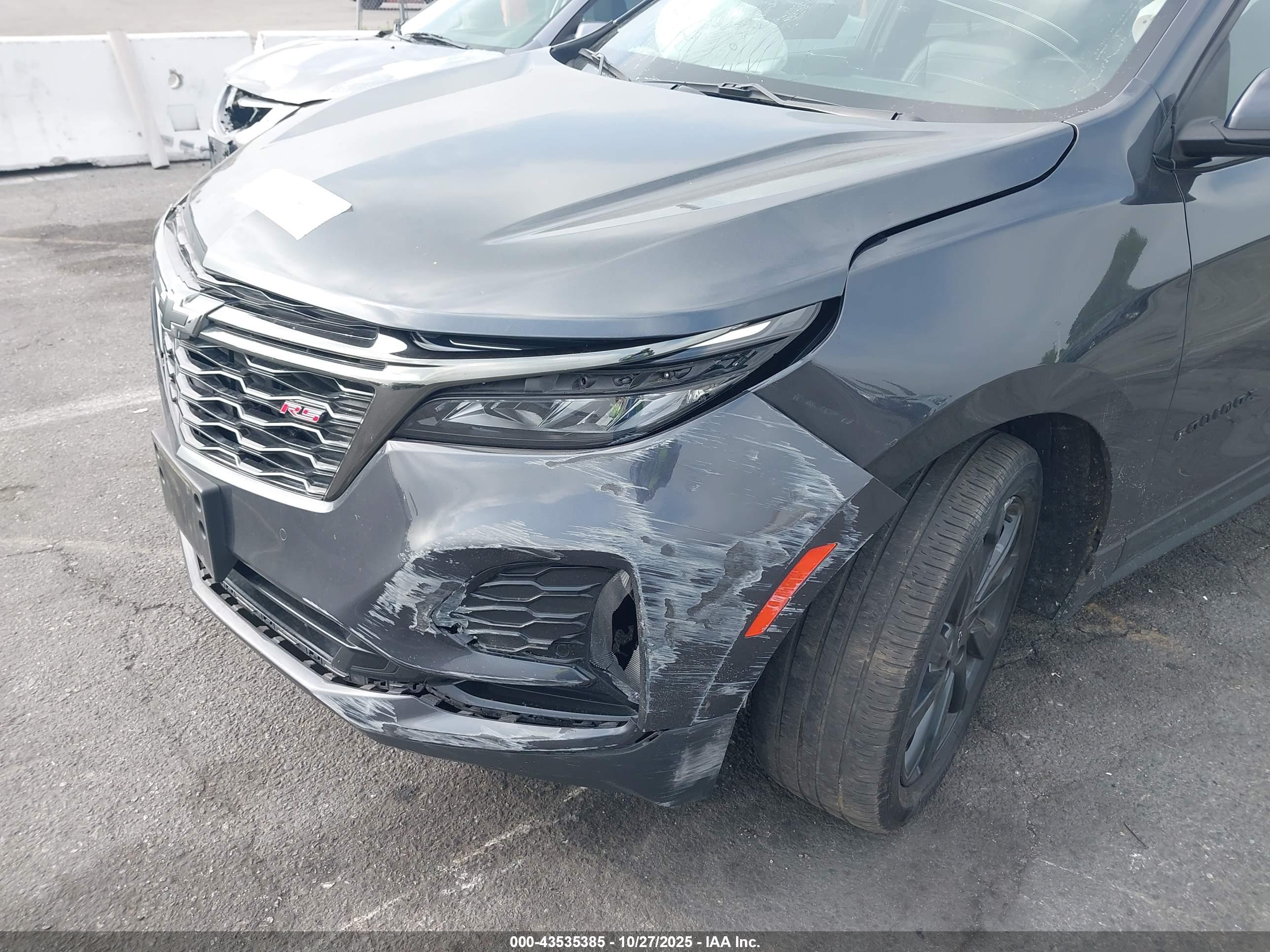 CHEVROLET EQUINOX image 6