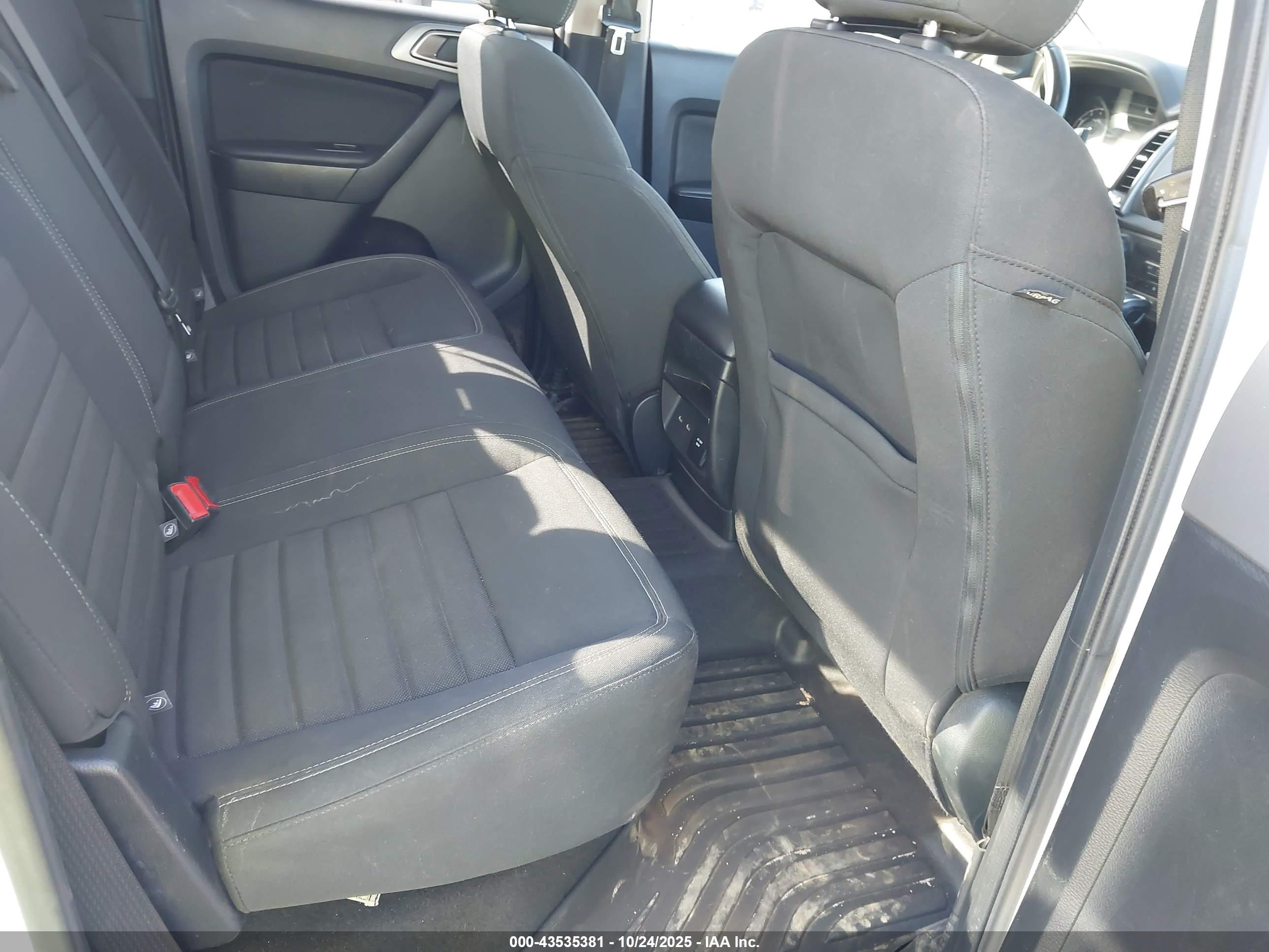 FORD RANGER image 8