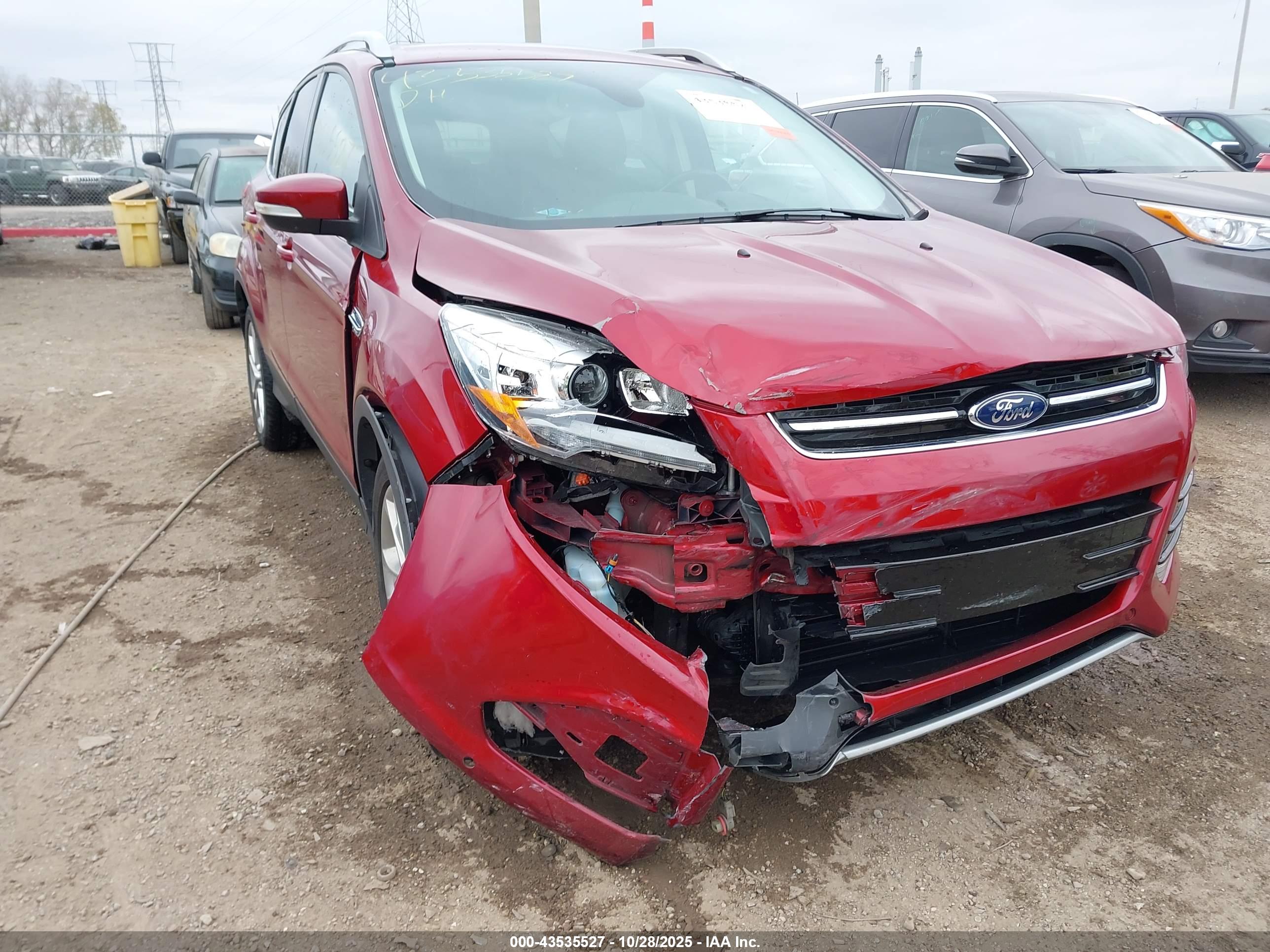 FORD ESCAPE image 6