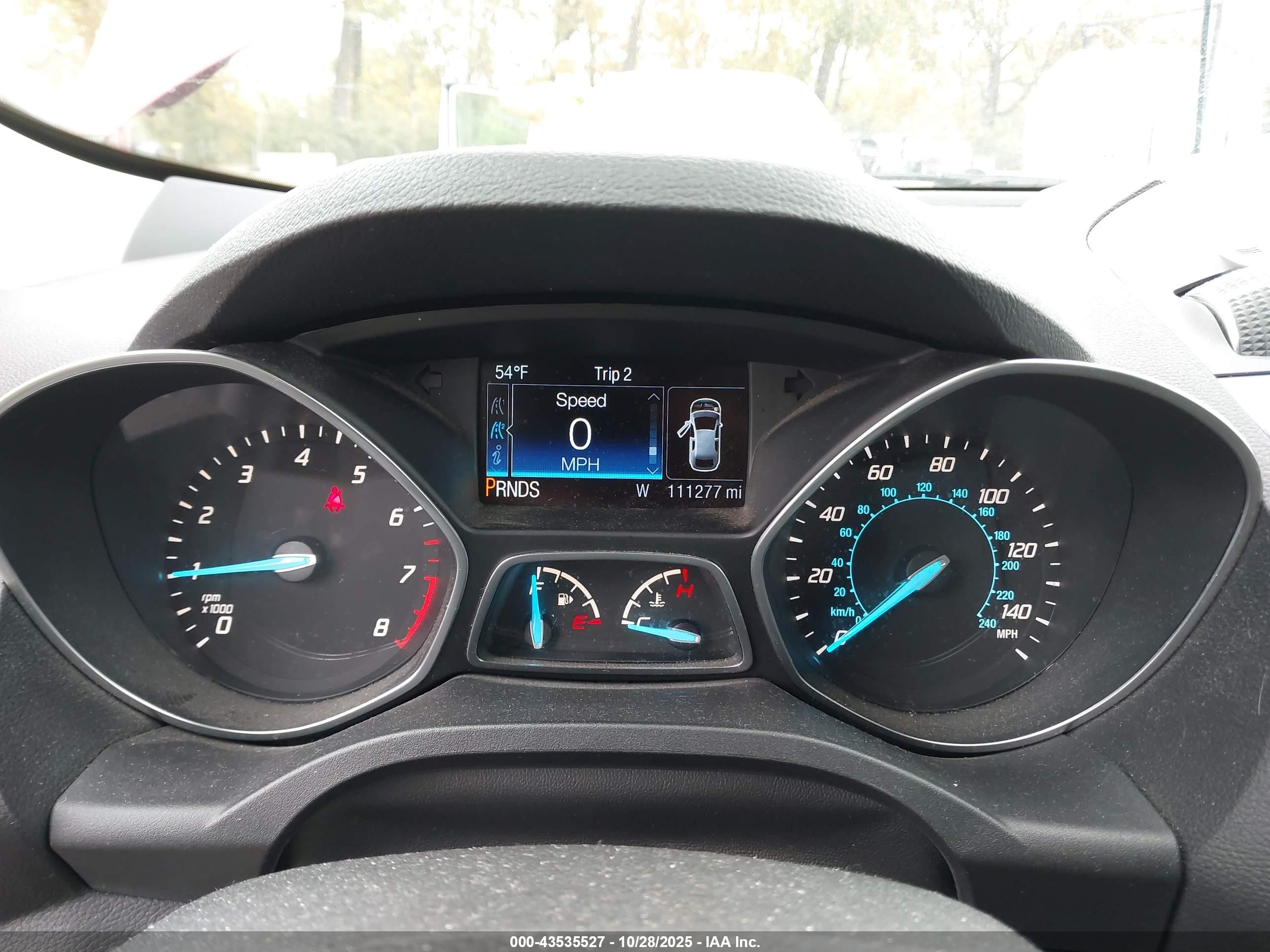FORD ESCAPE image 7