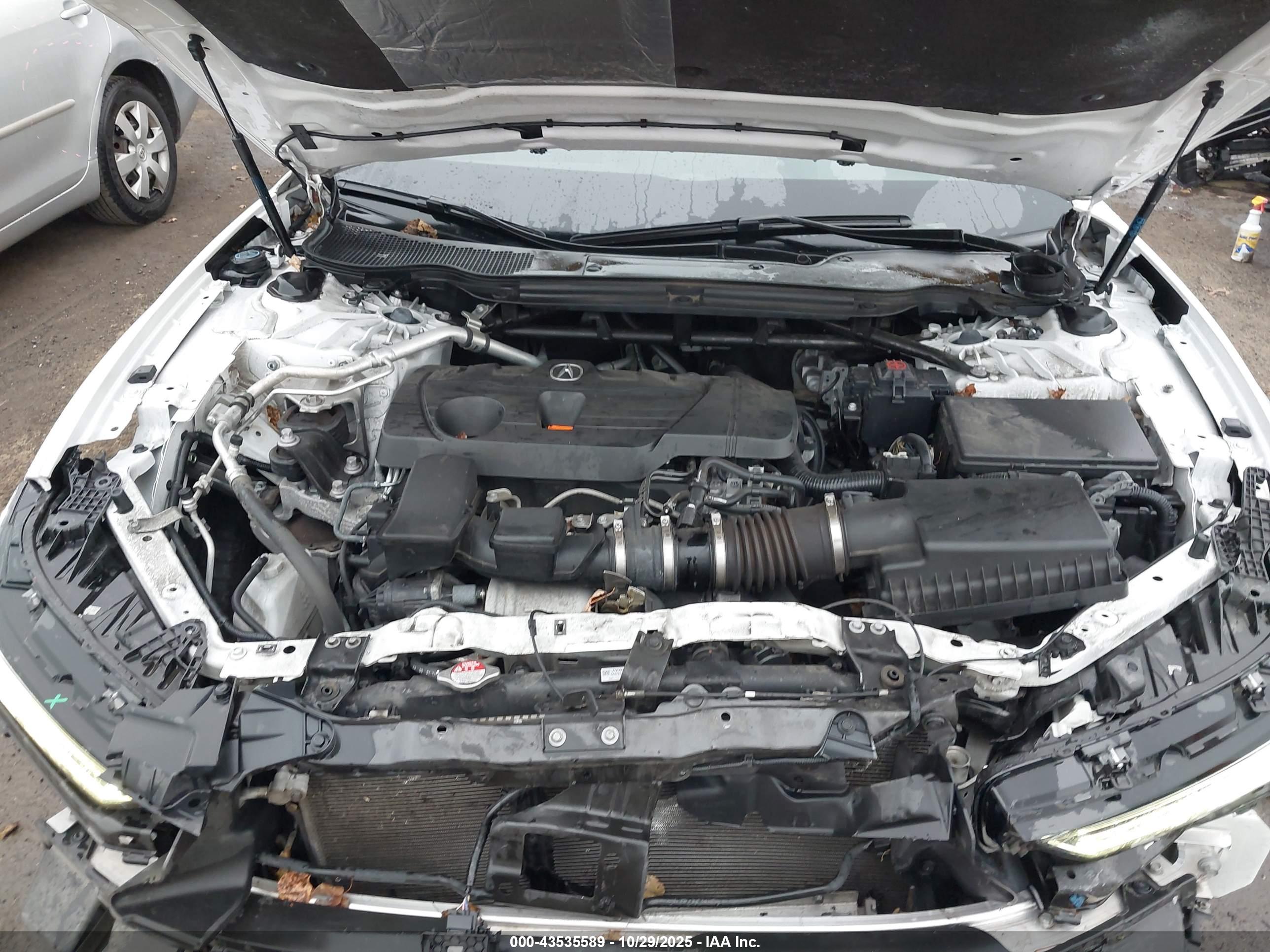 ACURA TLX image 10