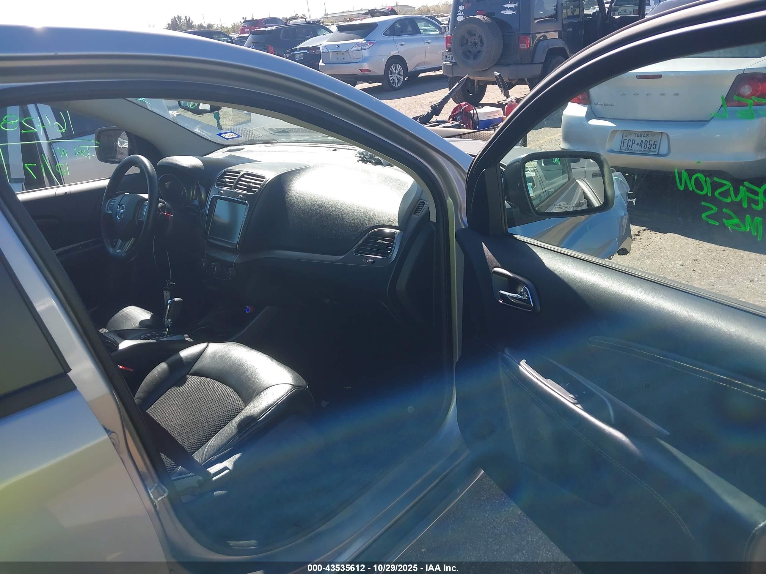 DODGE JOURNEY image 5