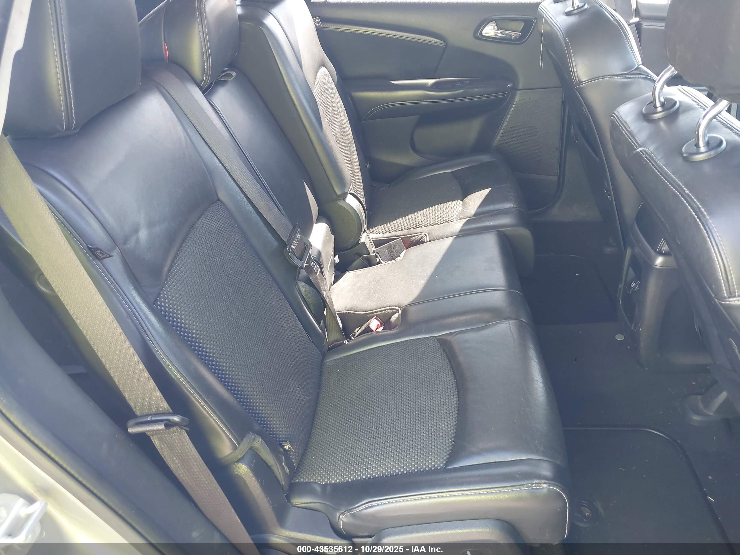 DODGE JOURNEY image 8
