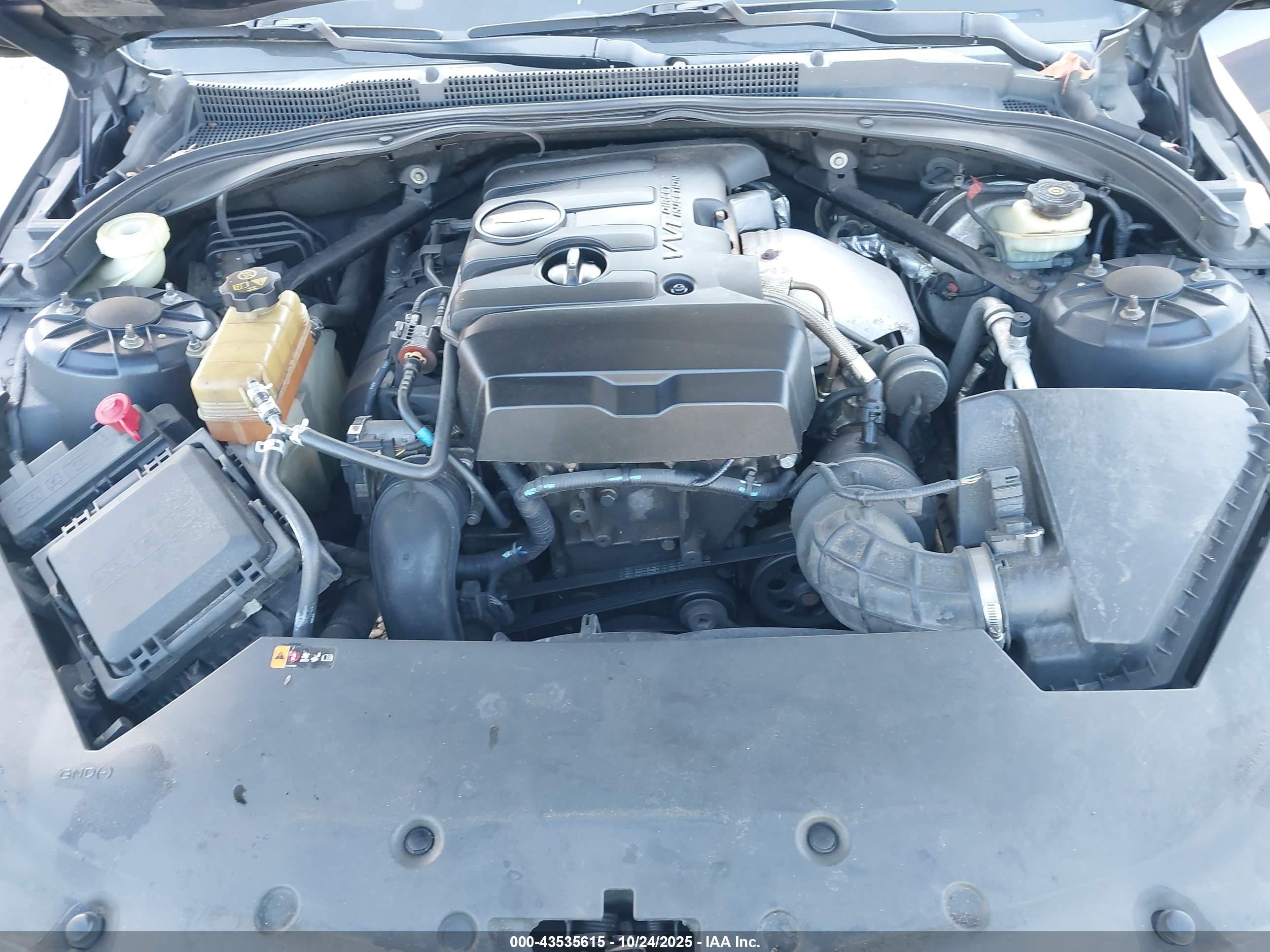 CADILLAC ATS image 10