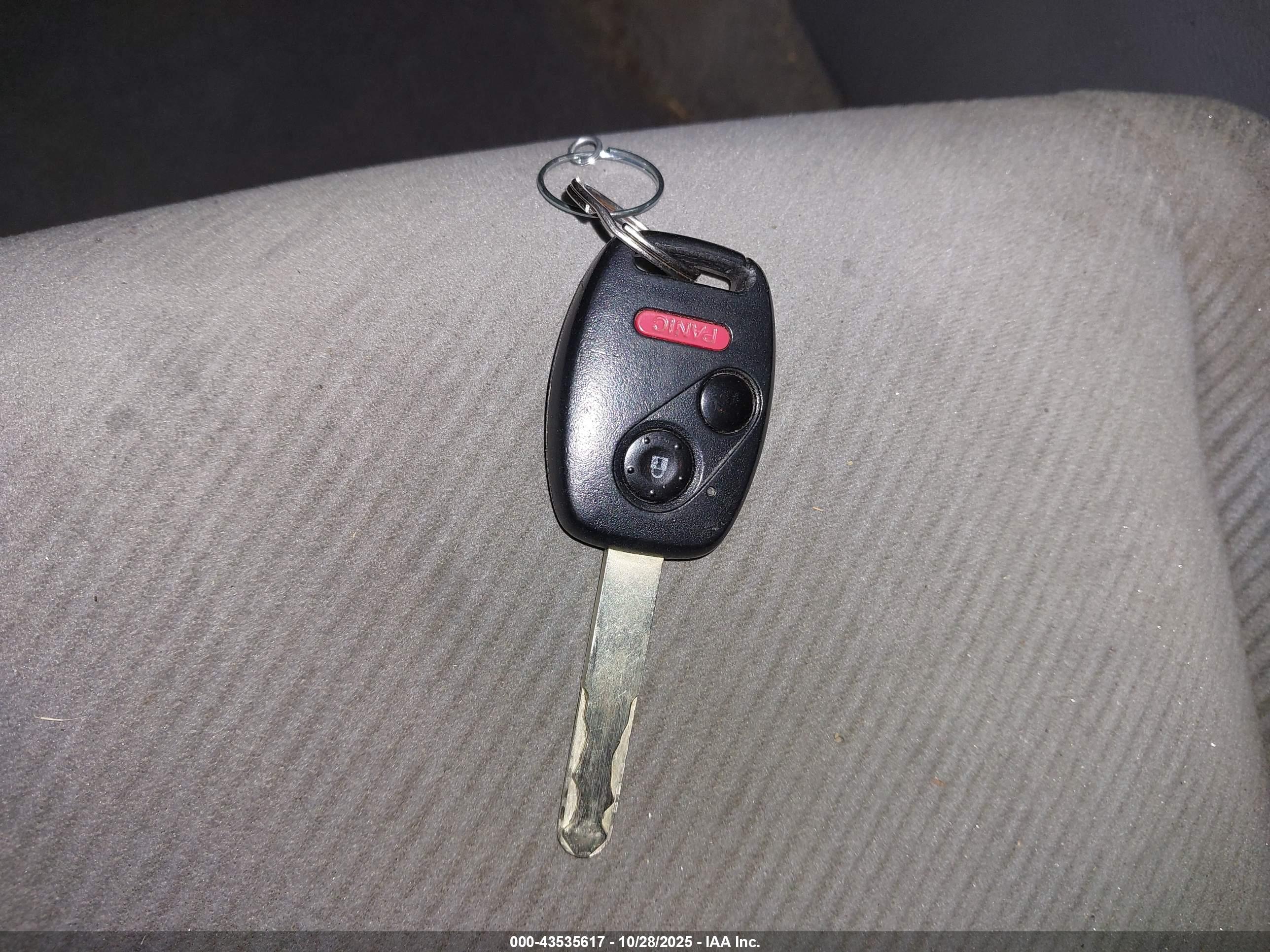 HONDA CIVIC image 11