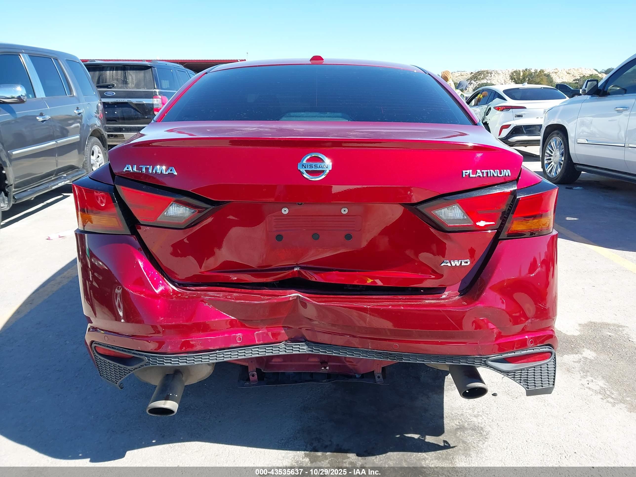 NISSAN ALTIMA image 6