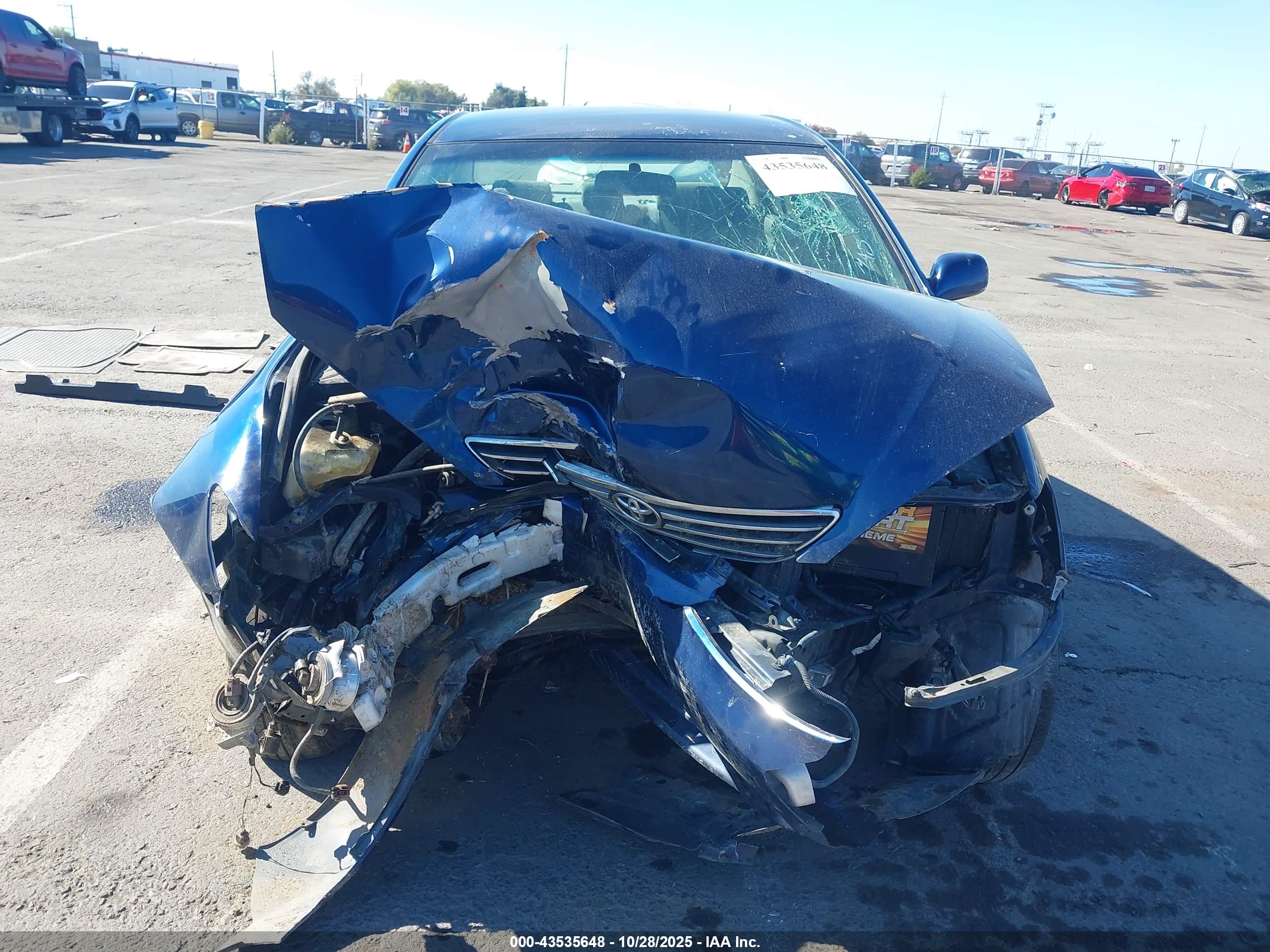 TOYOTA CAMRY image 6