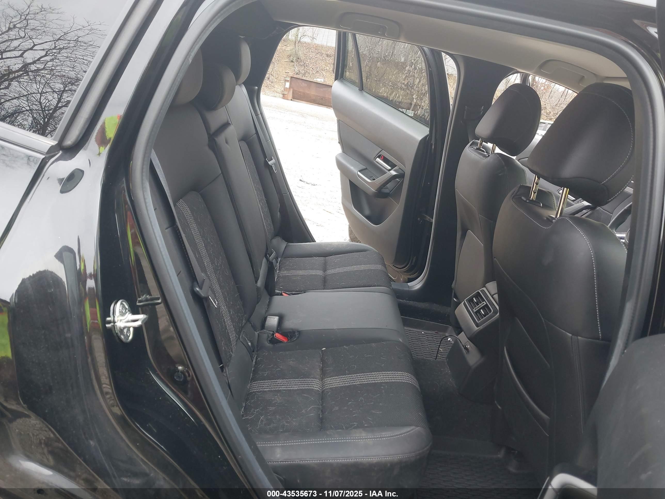 MAZDA CX-50 image 8