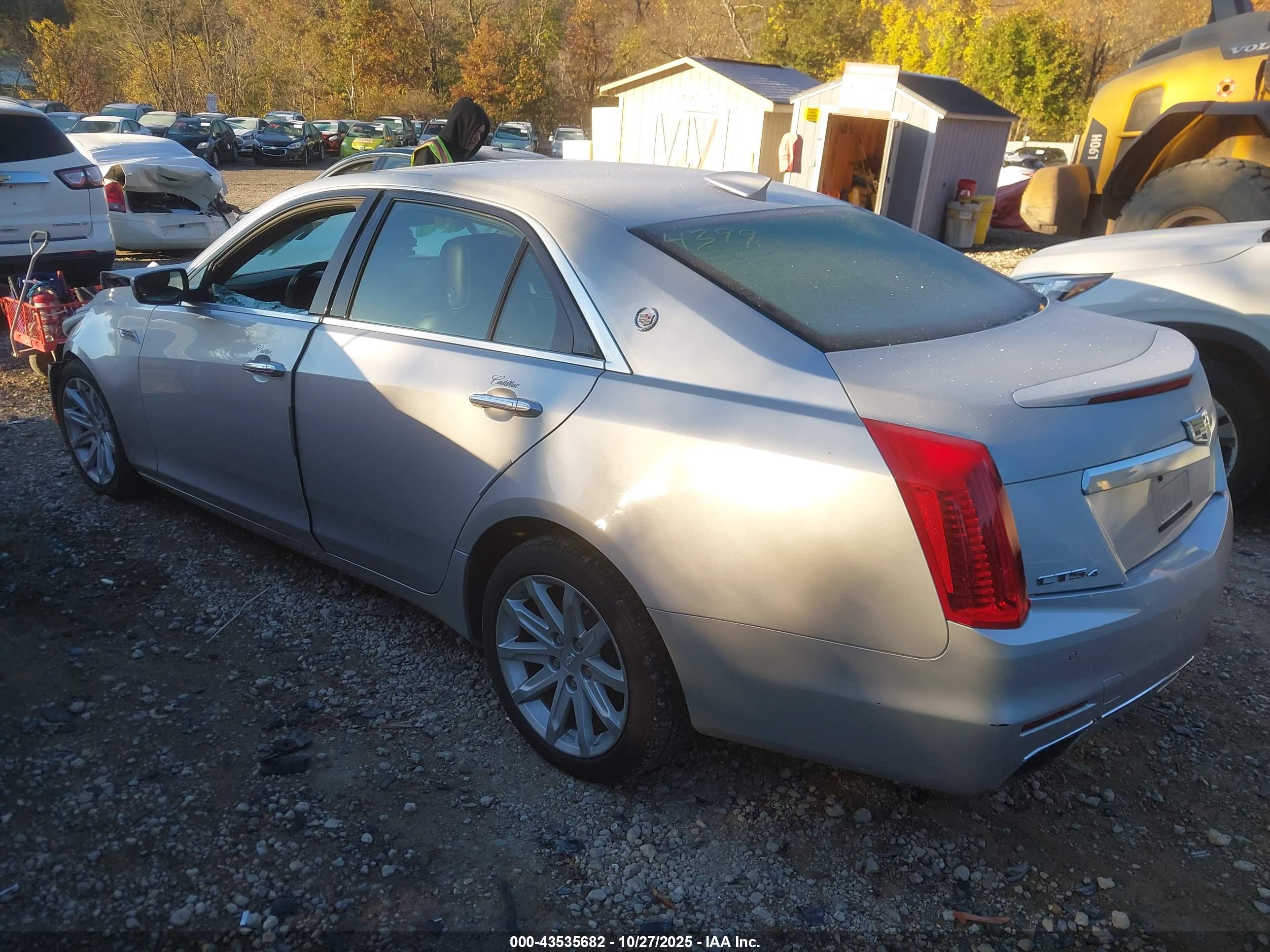 CADILLAC CTS image 3
