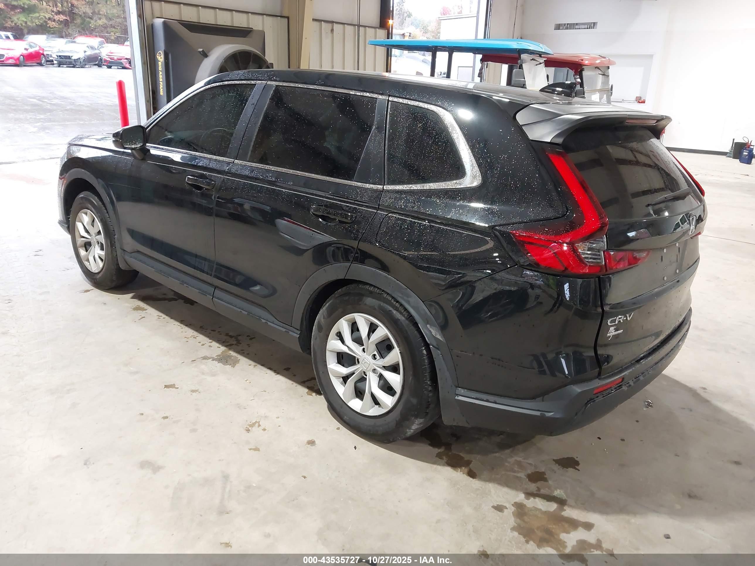 HONDA CR-V image 3