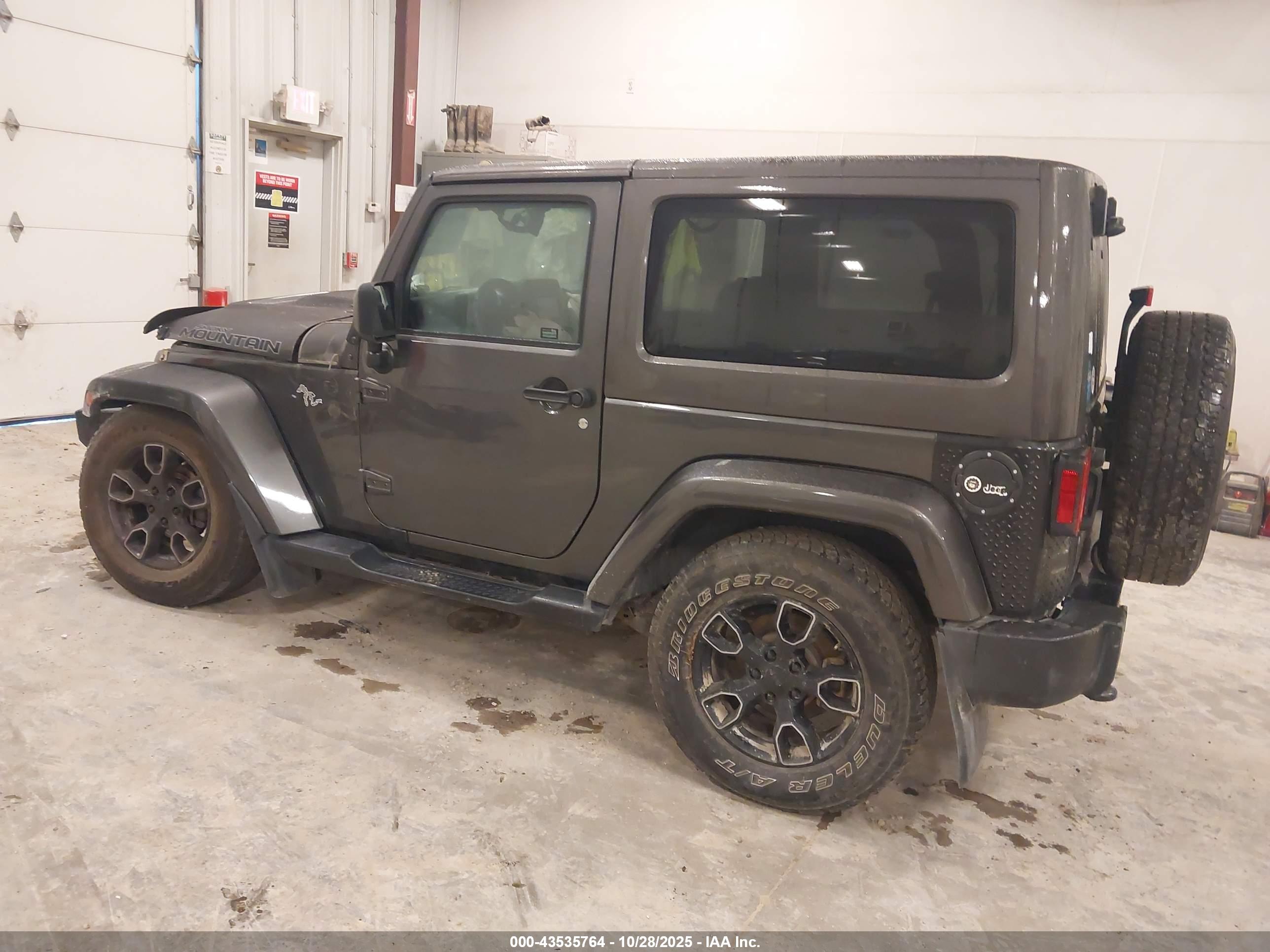 JEEP WRANGLER image 3