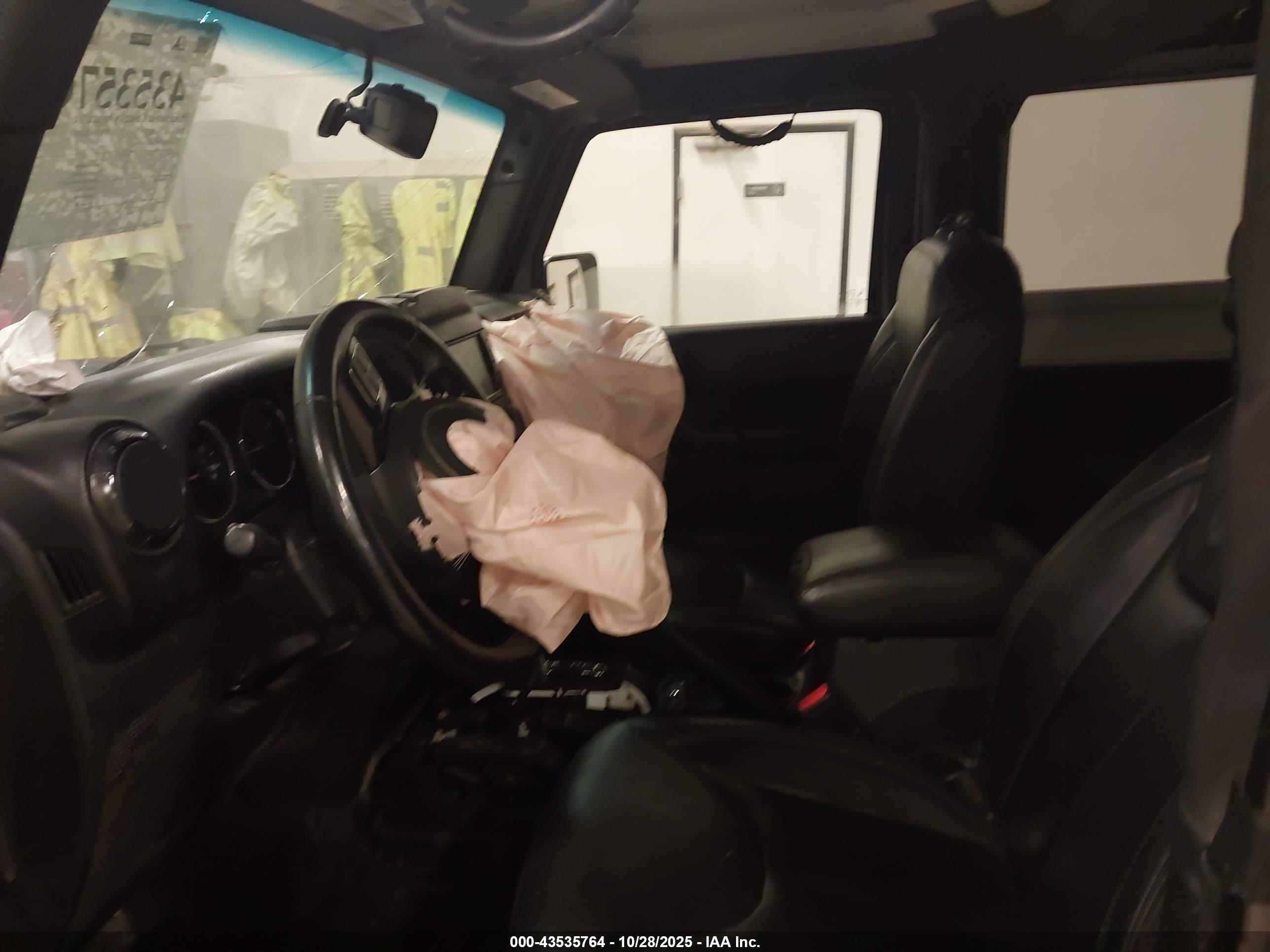 JEEP WRANGLER image 5