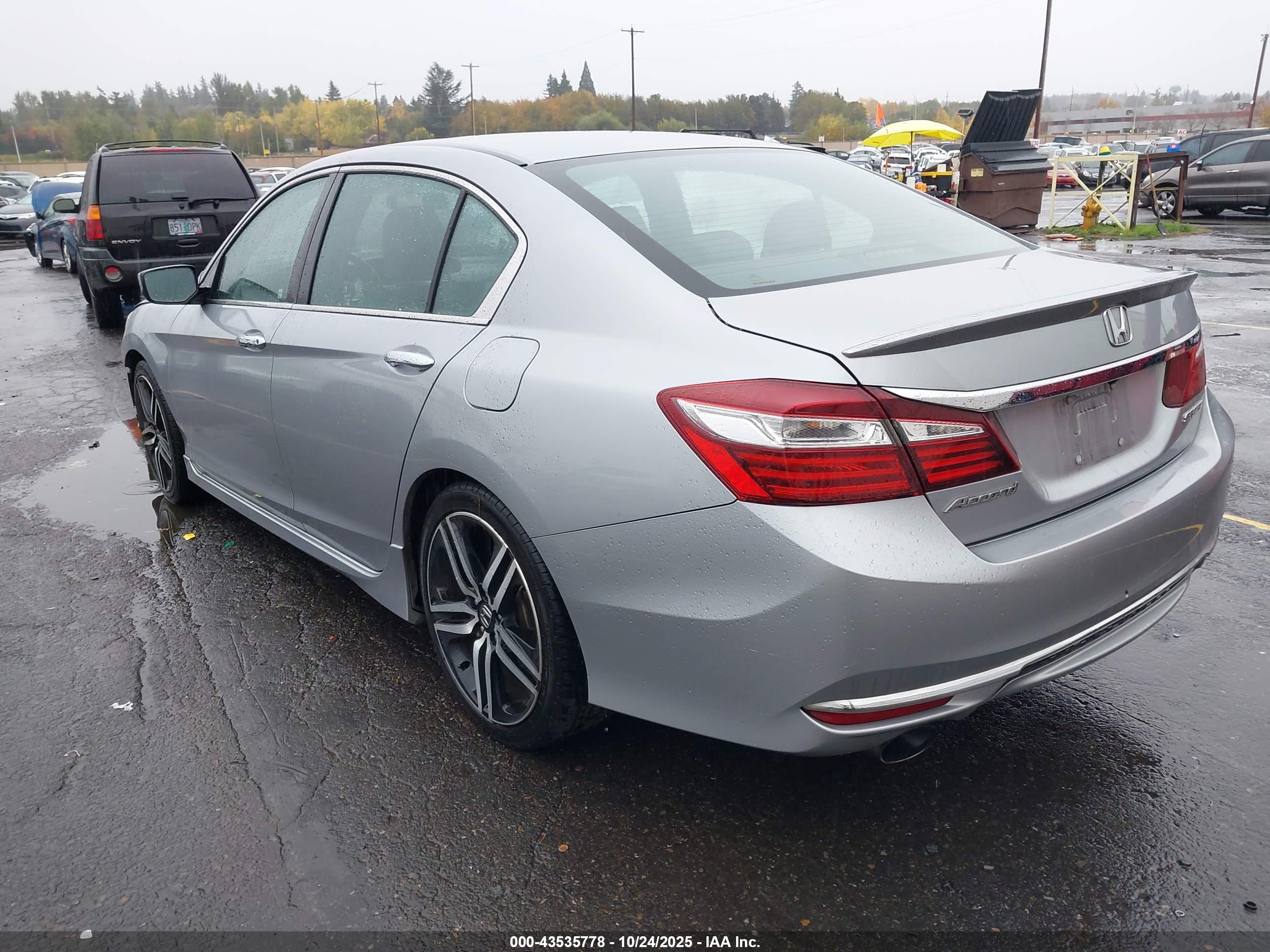 HONDA ACCORD image 3