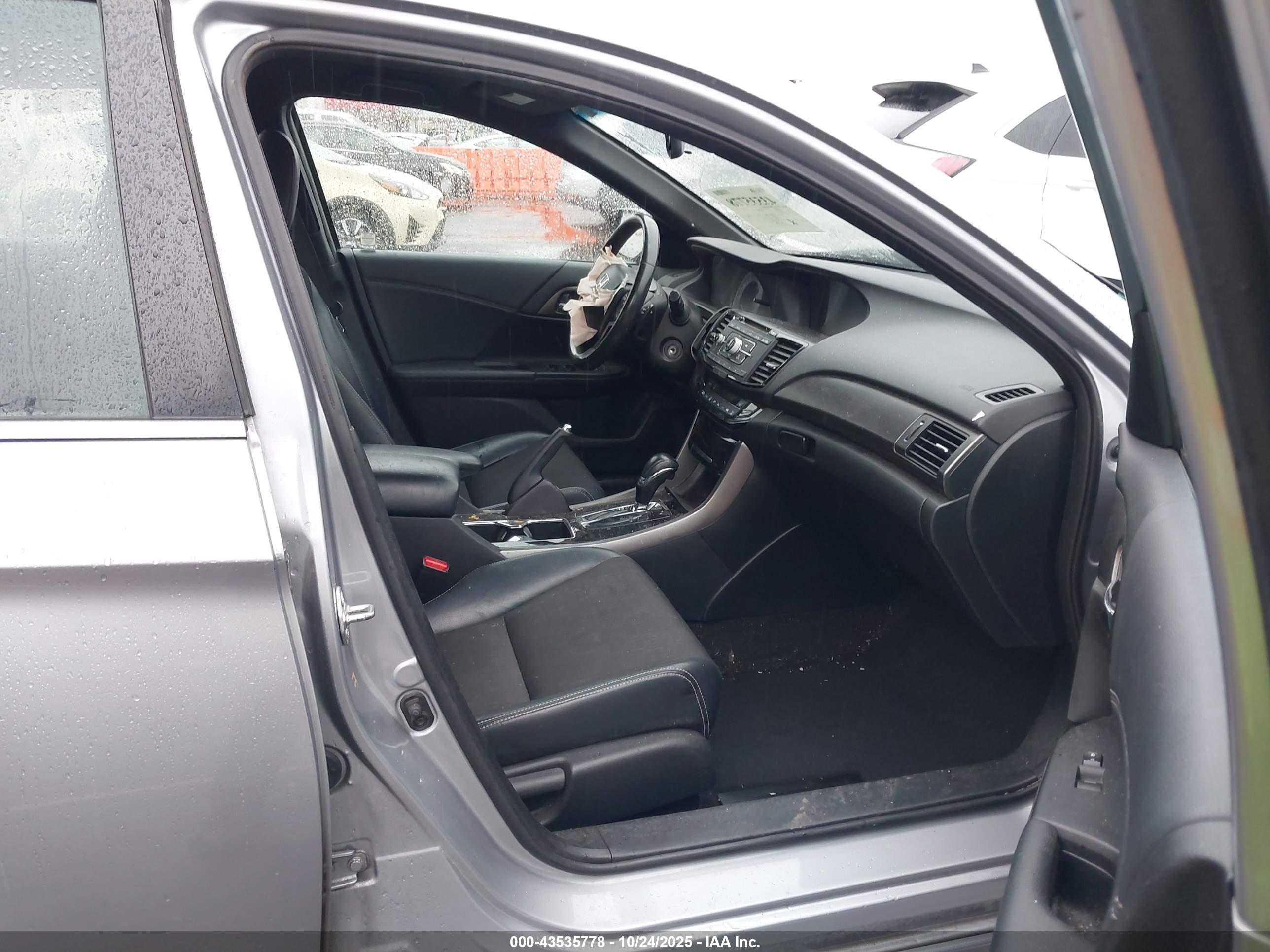 HONDA ACCORD image 5