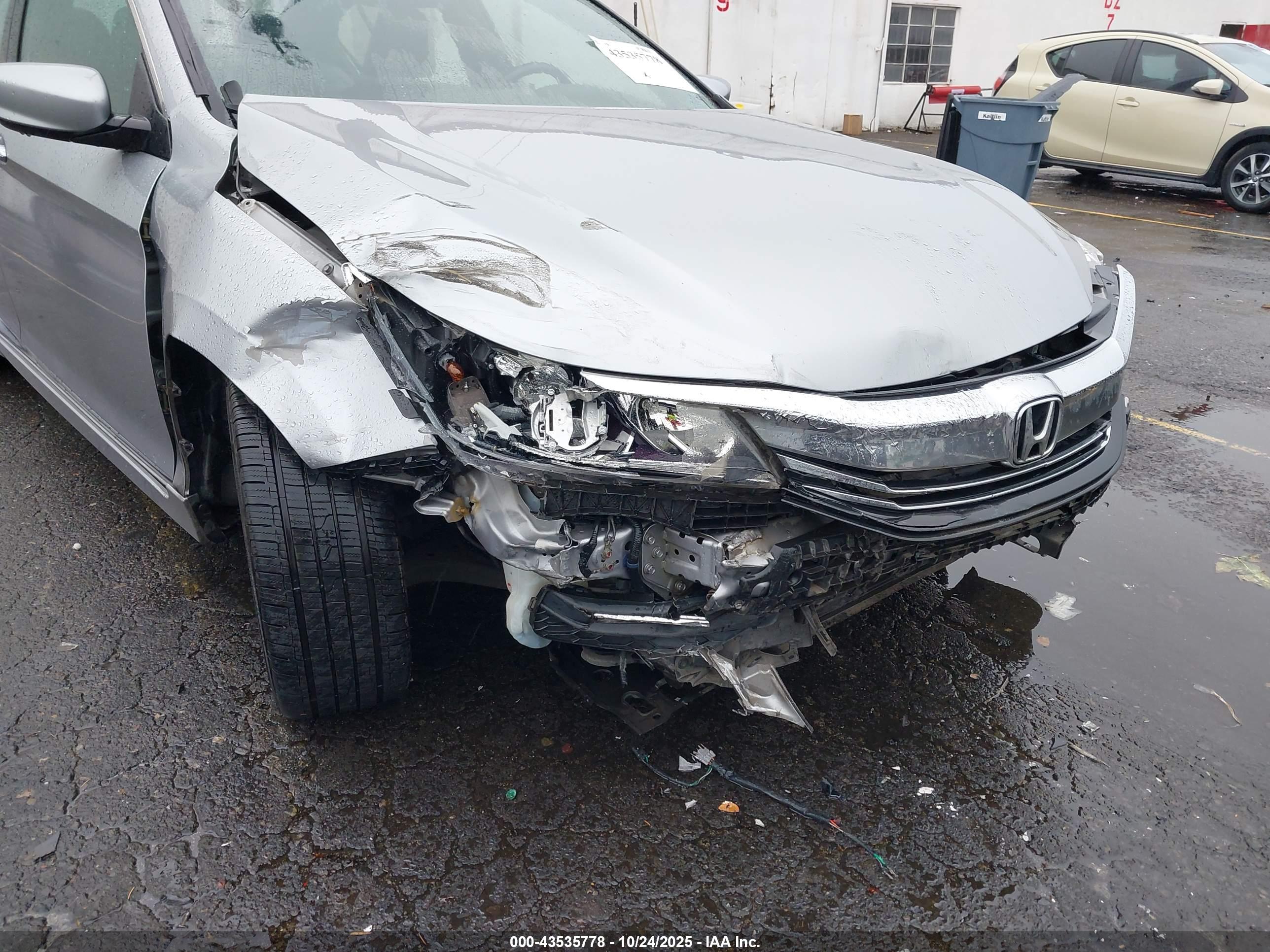 HONDA ACCORD image 6