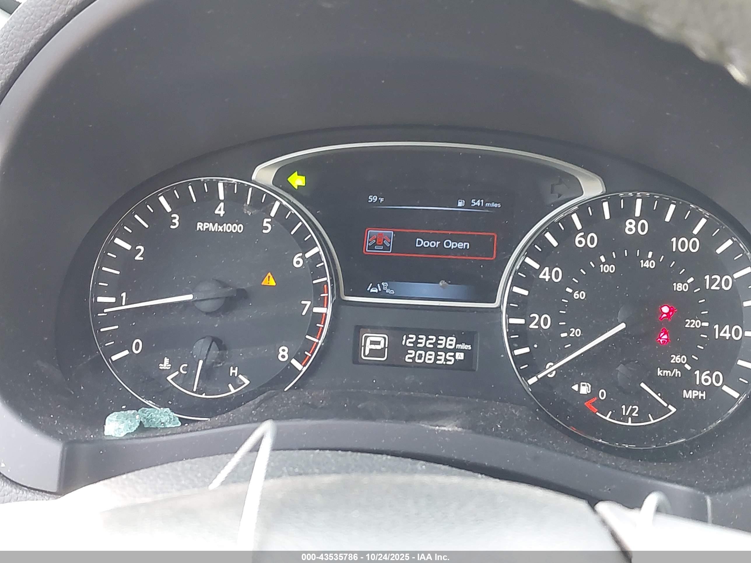 NISSAN ALTIMA image 7