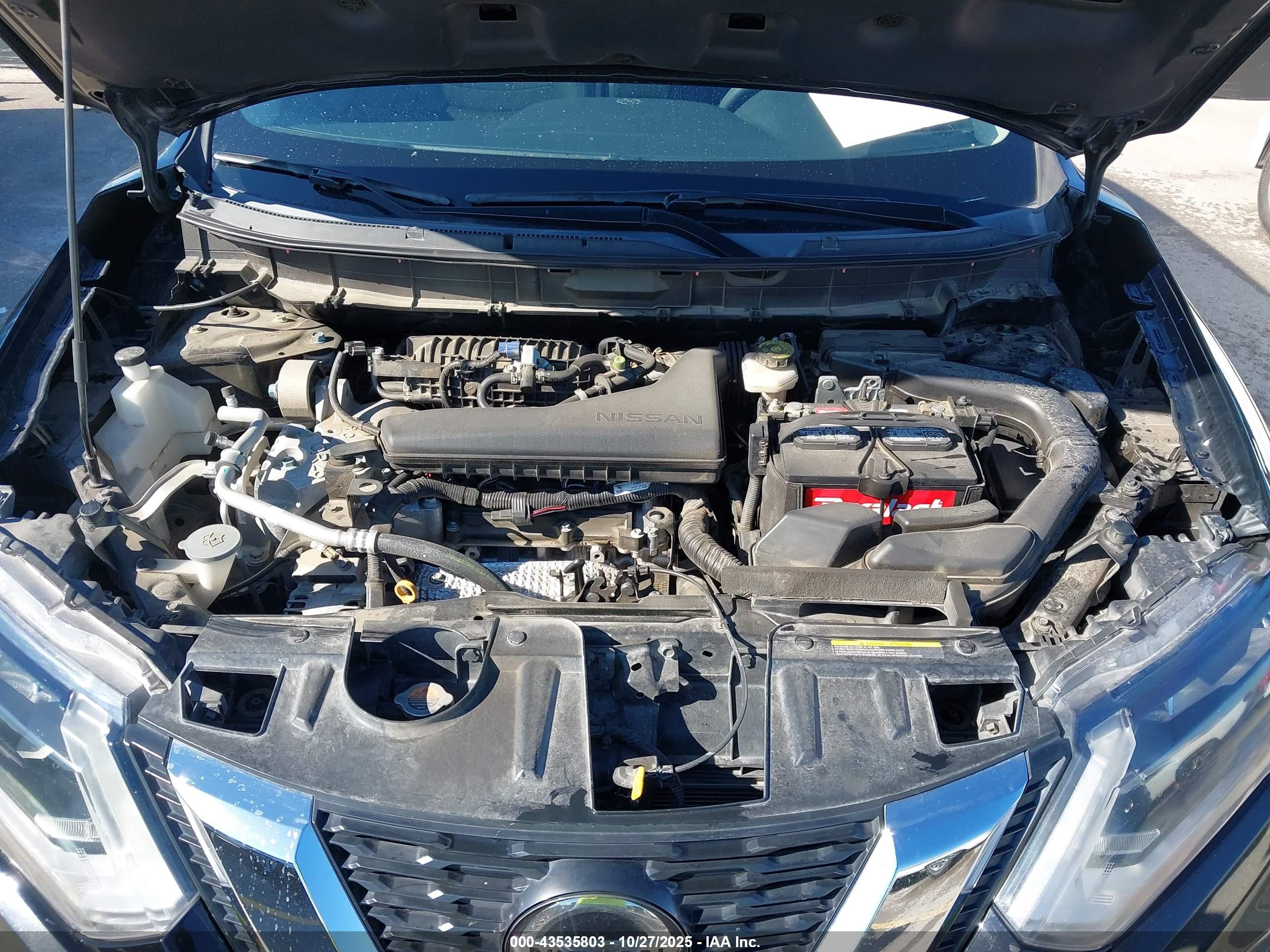 NISSAN ROGUE image 10