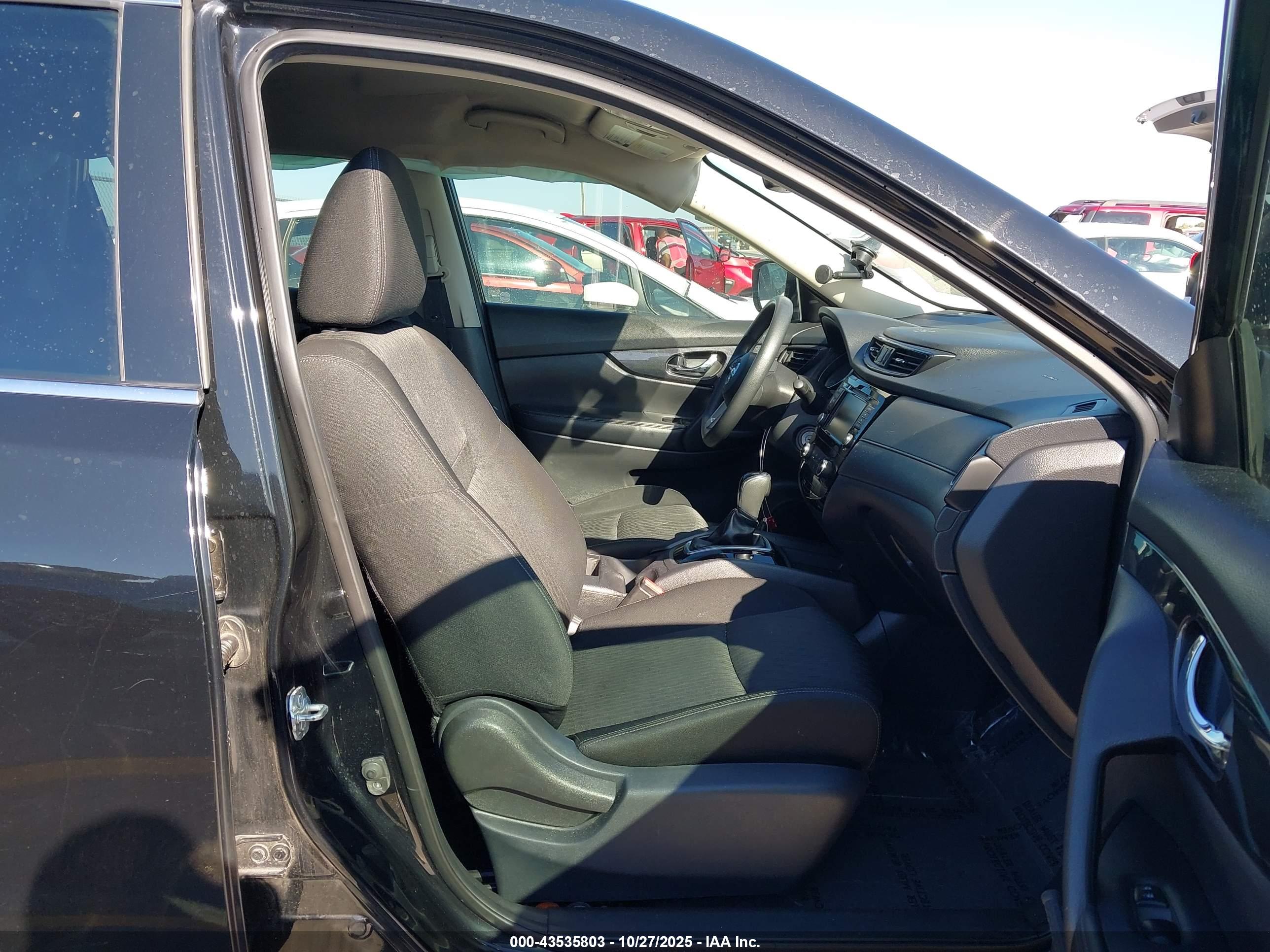 NISSAN ROGUE image 5