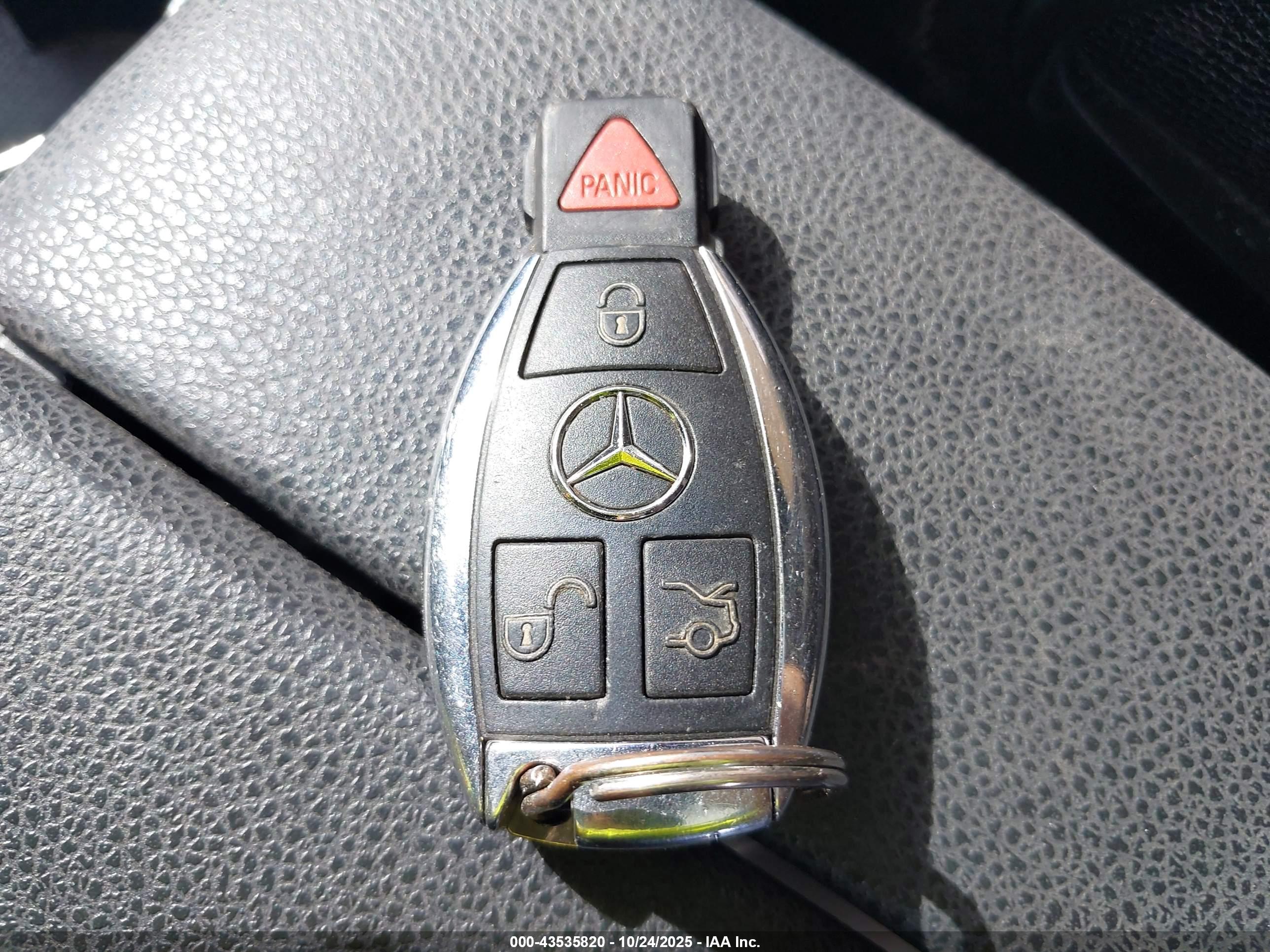 MERCEDES-BENZ C image 11